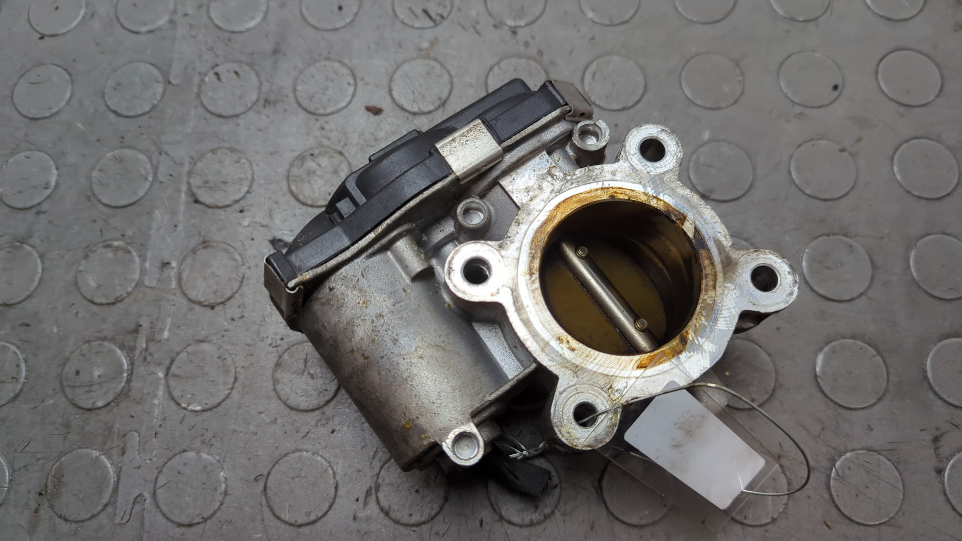 Заслонка дроссельная электрическая