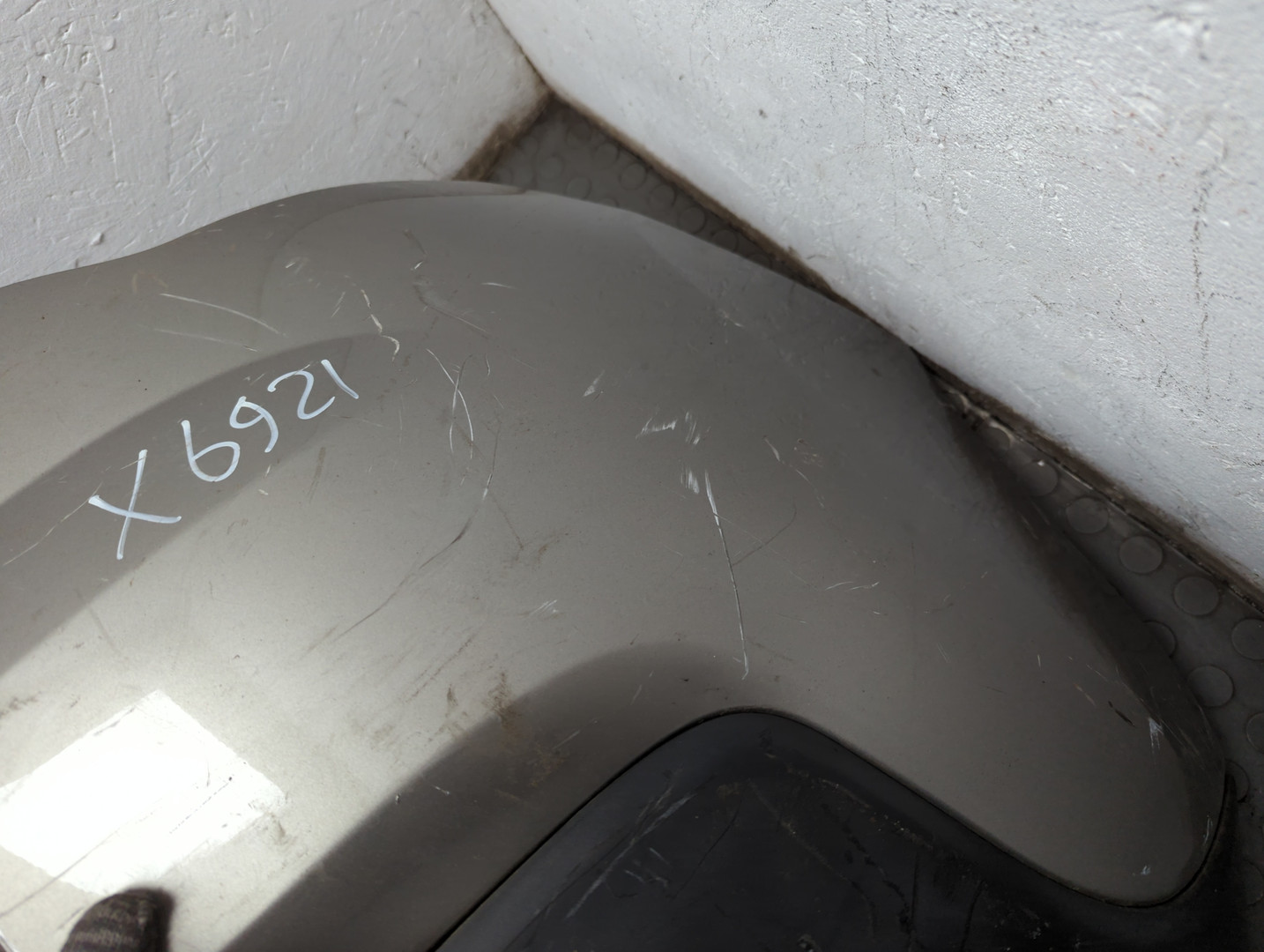 Бампер задний