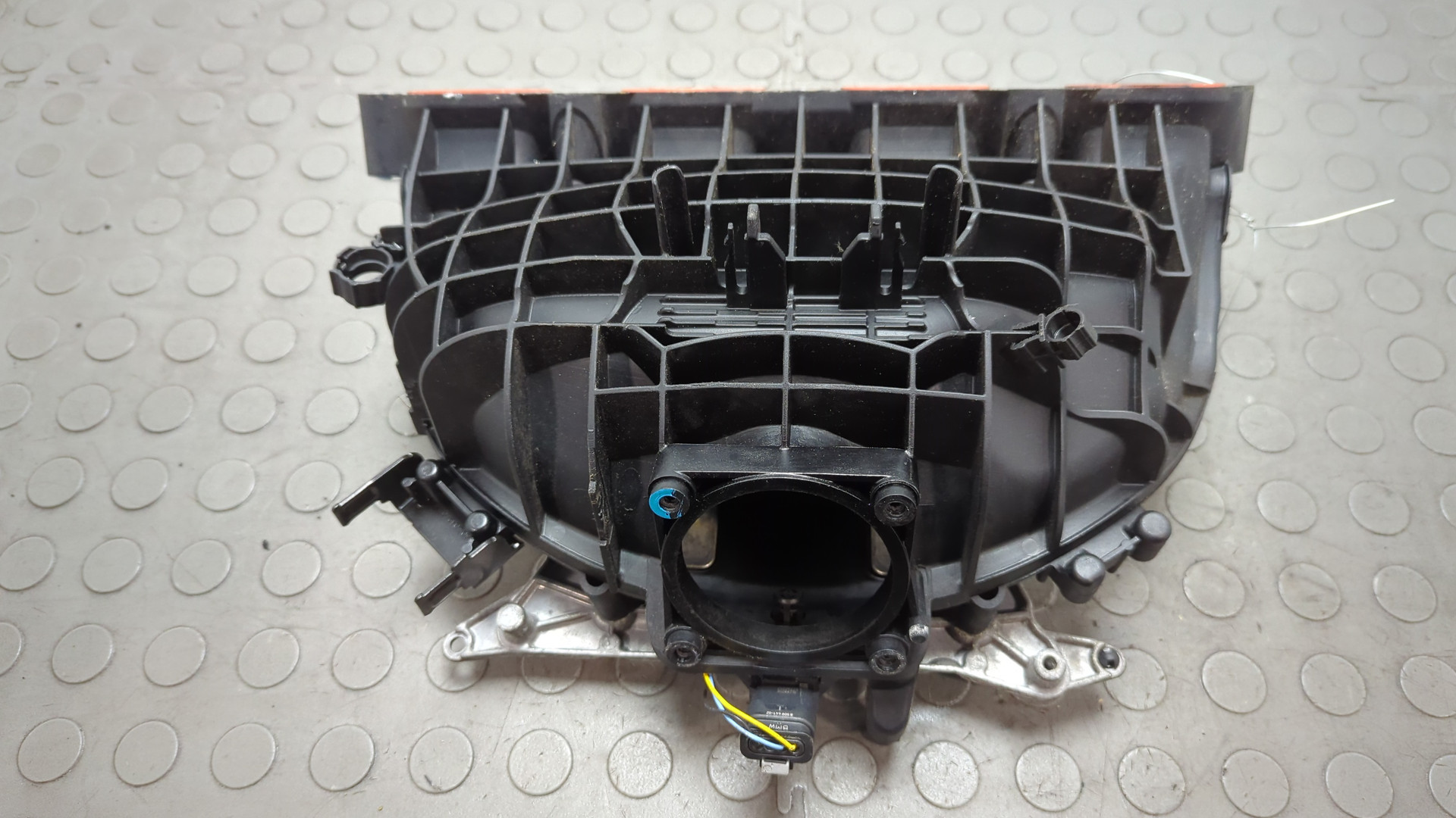 Коллектор впускной