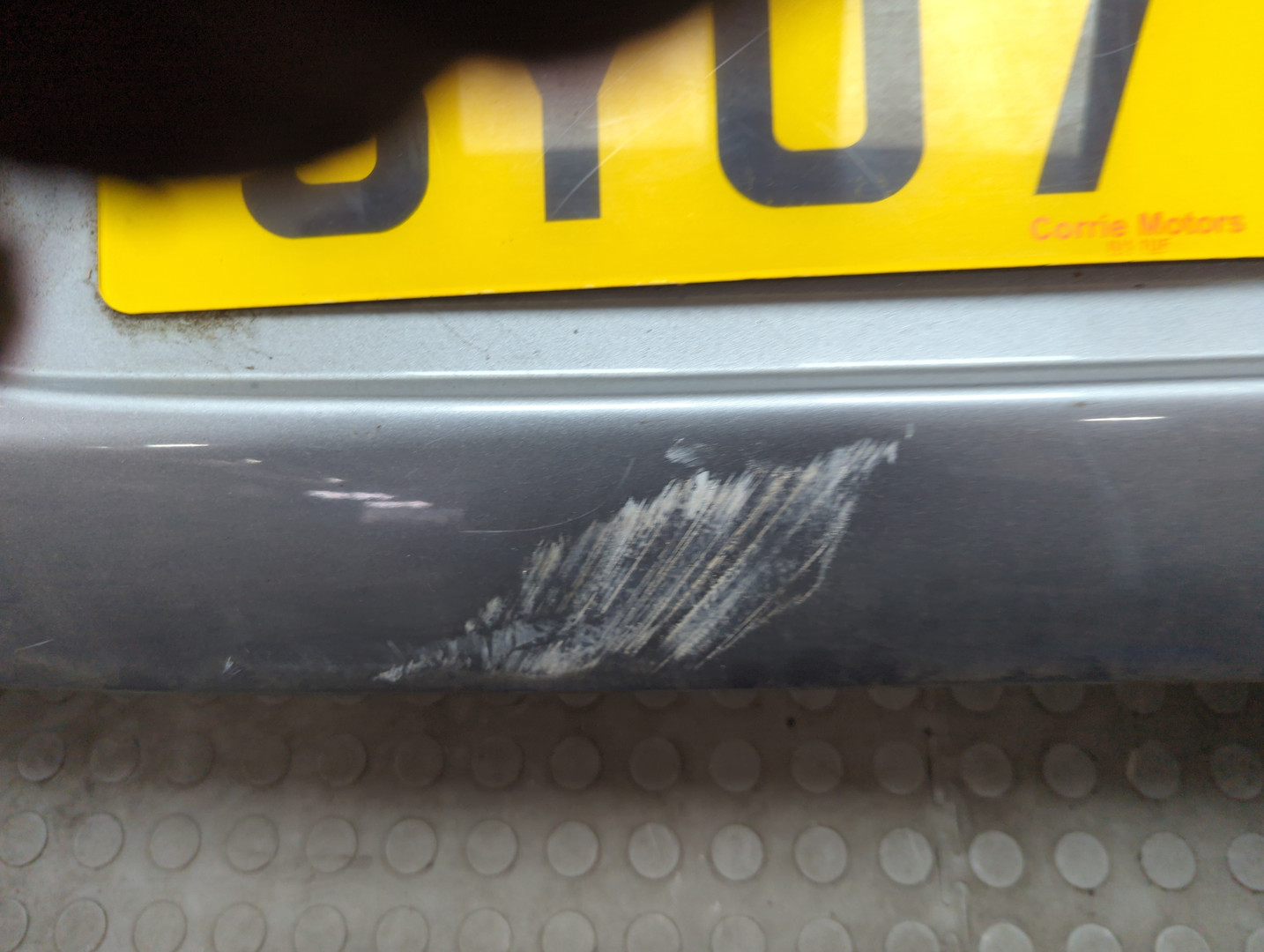 Бампер задний