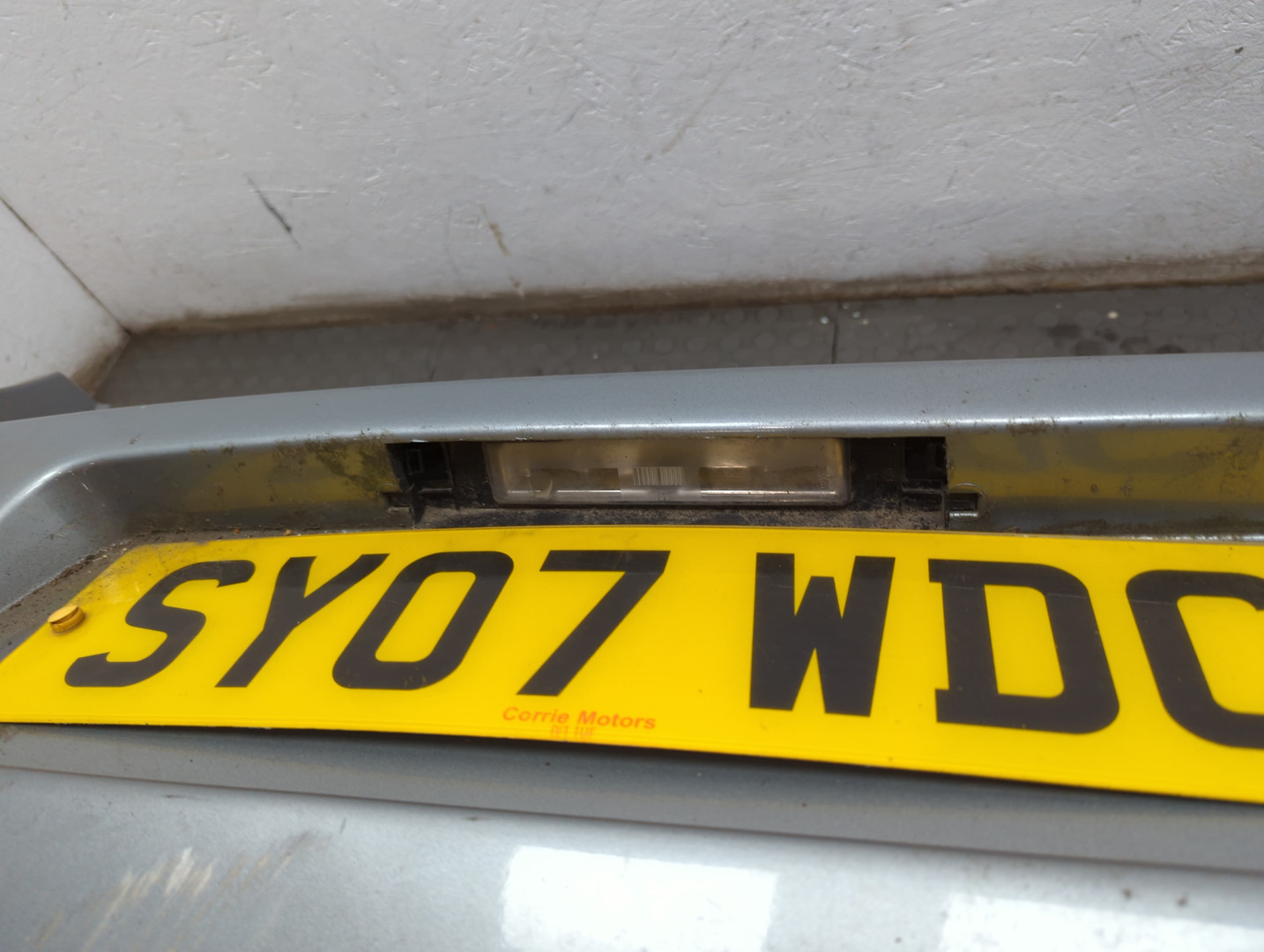 Бампер задний