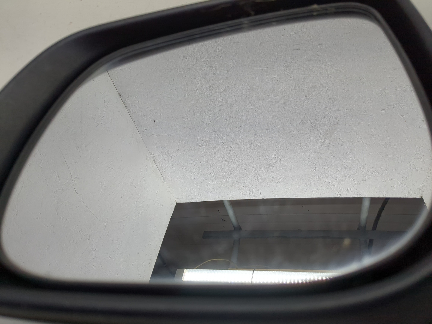 Зеркало левое электрическое