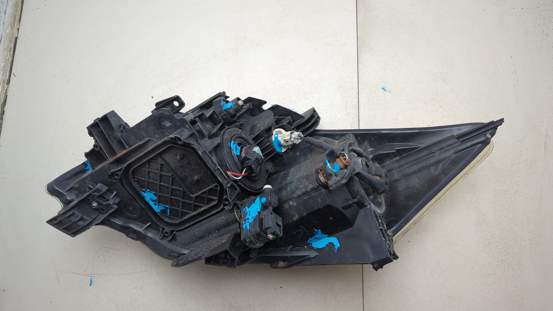 Фара правая