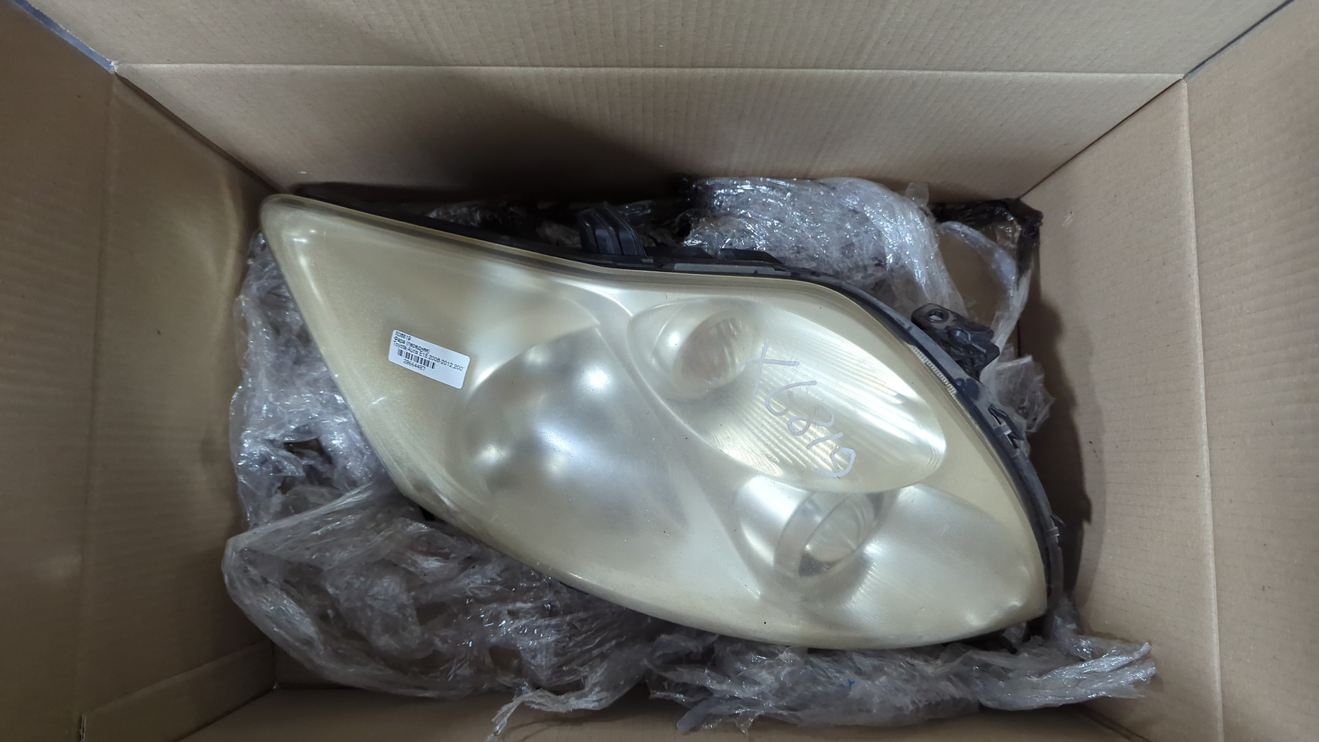 Фара правая