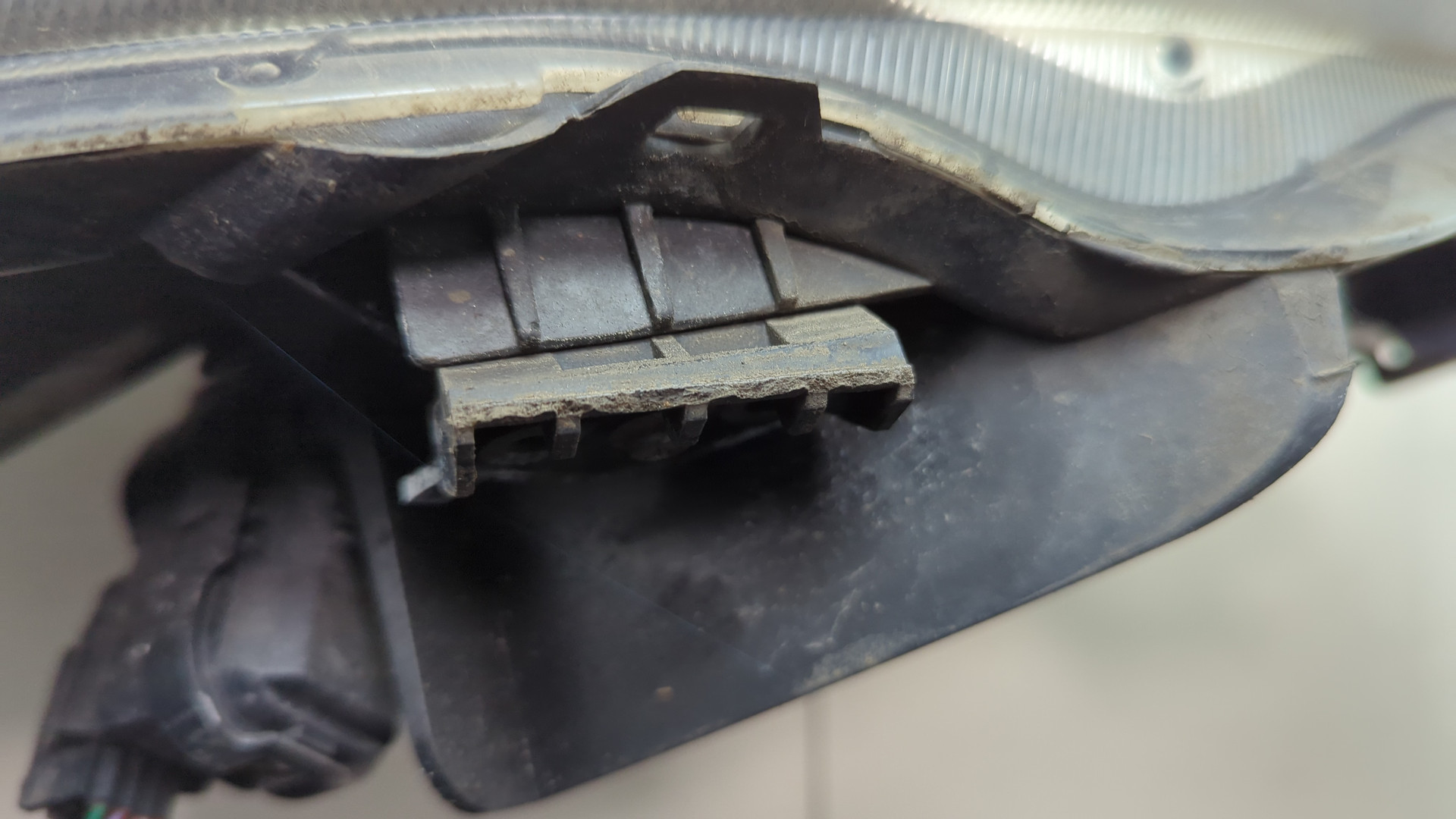 Фара правая