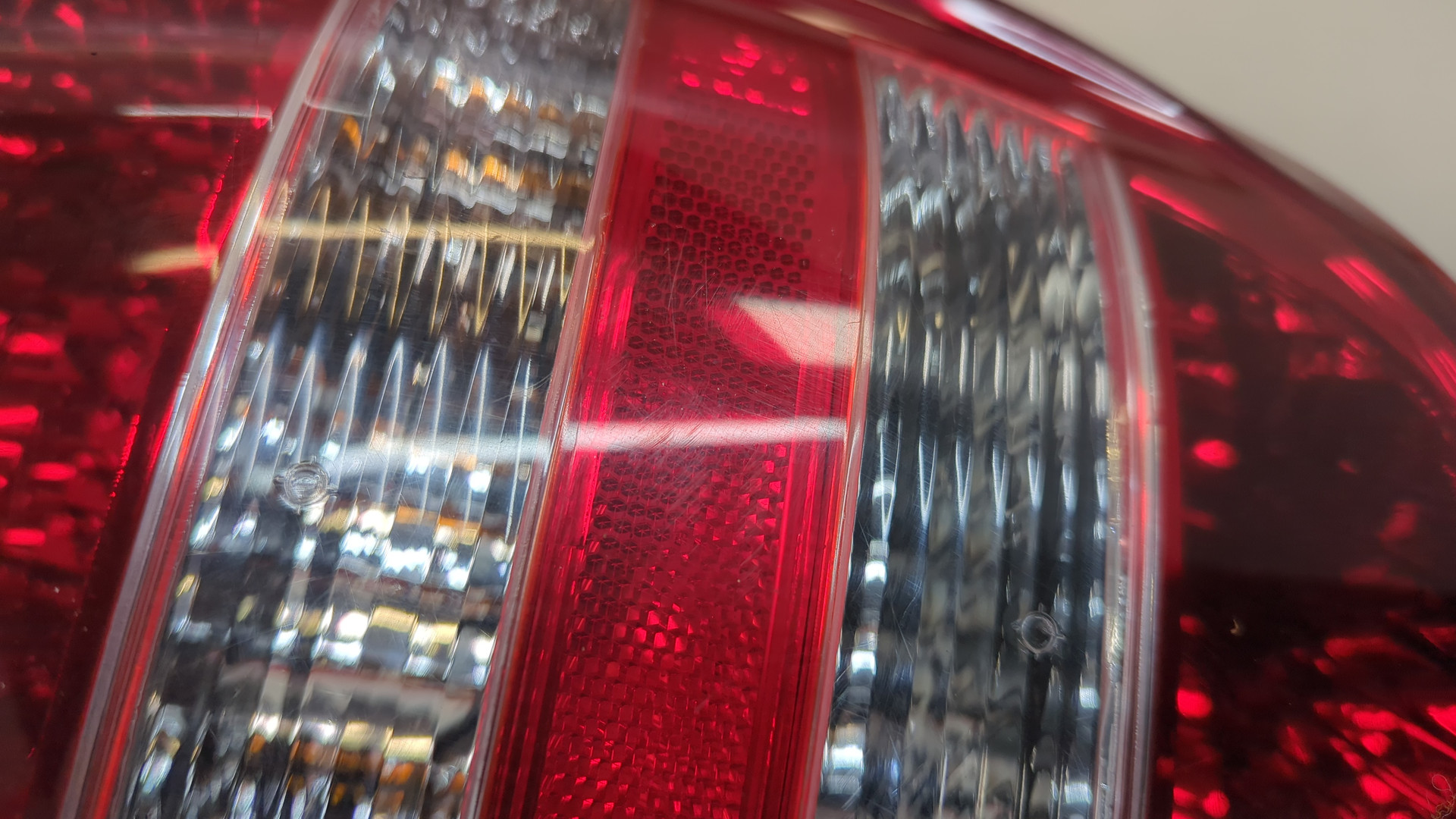 Фонарь задний левый