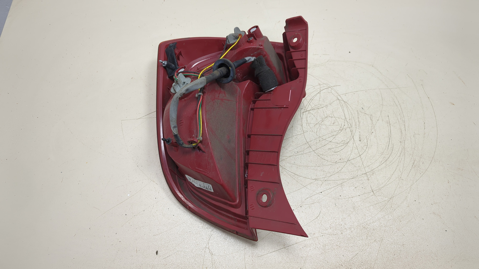 Фонарь задний правый