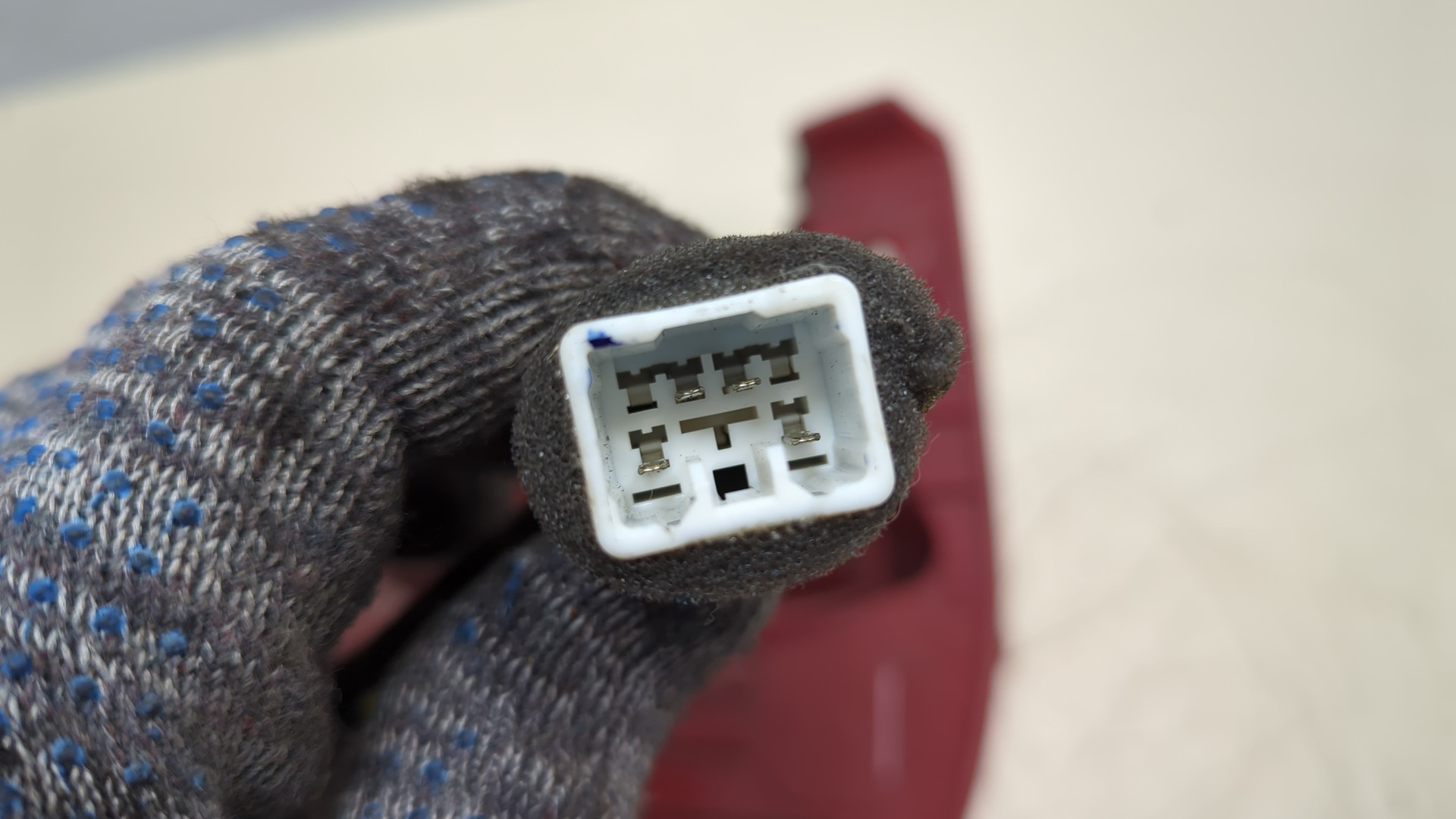 Фонарь задний правый