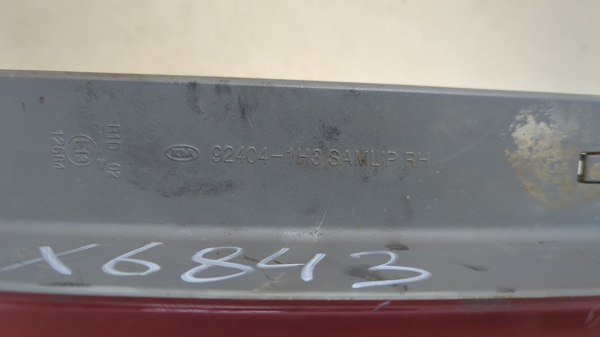 Фонарь задний правый