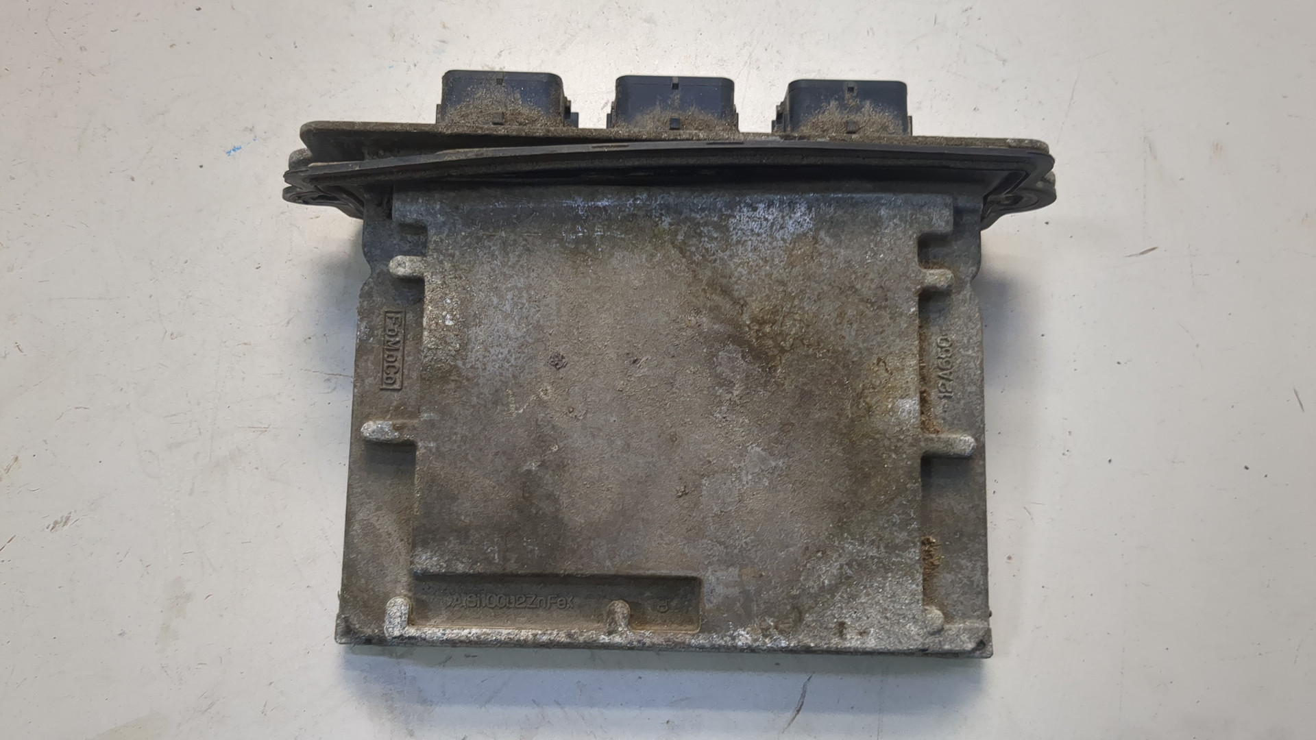 Блок управления двигателем