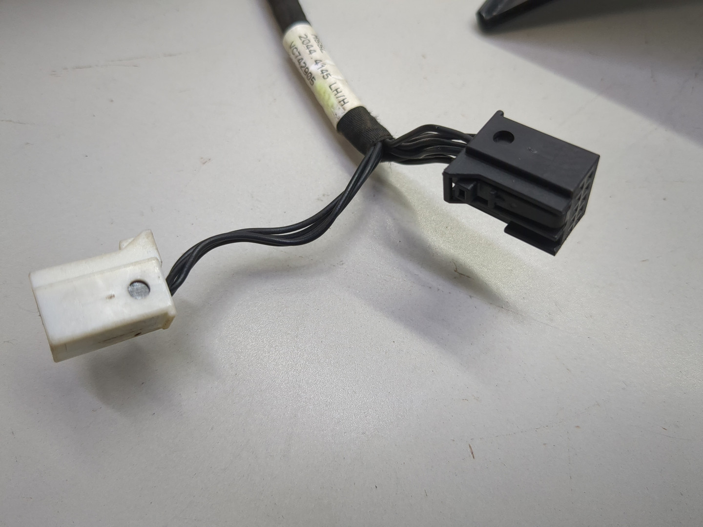 Зеркало правое электрическое