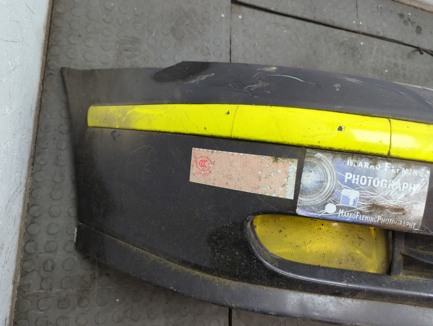 Бампер передний