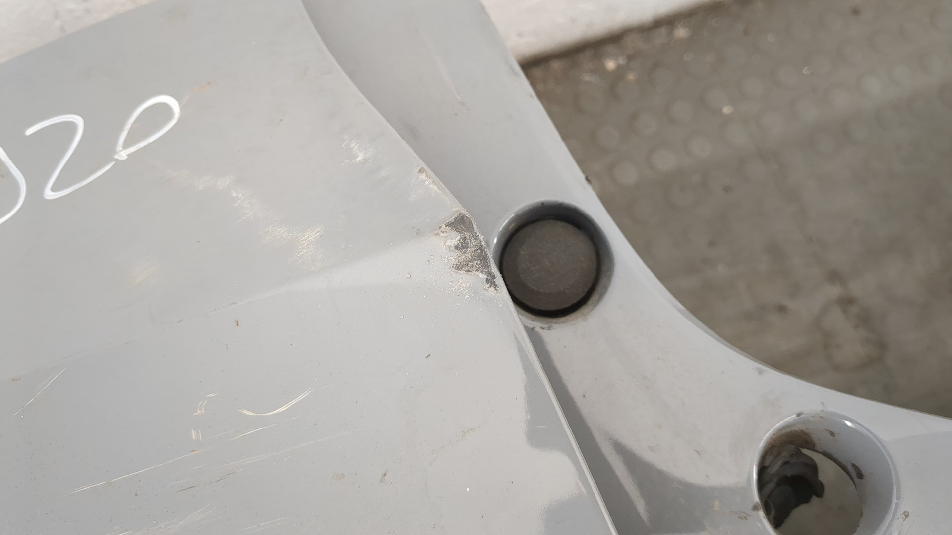 Бампер задний