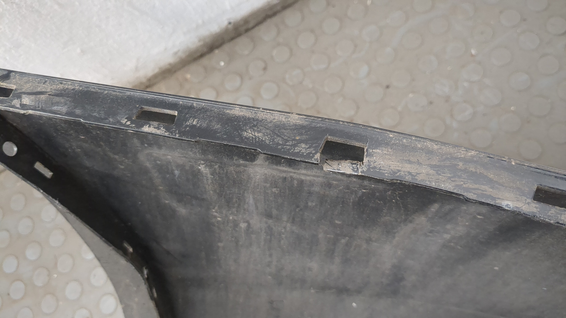 Бампер задний