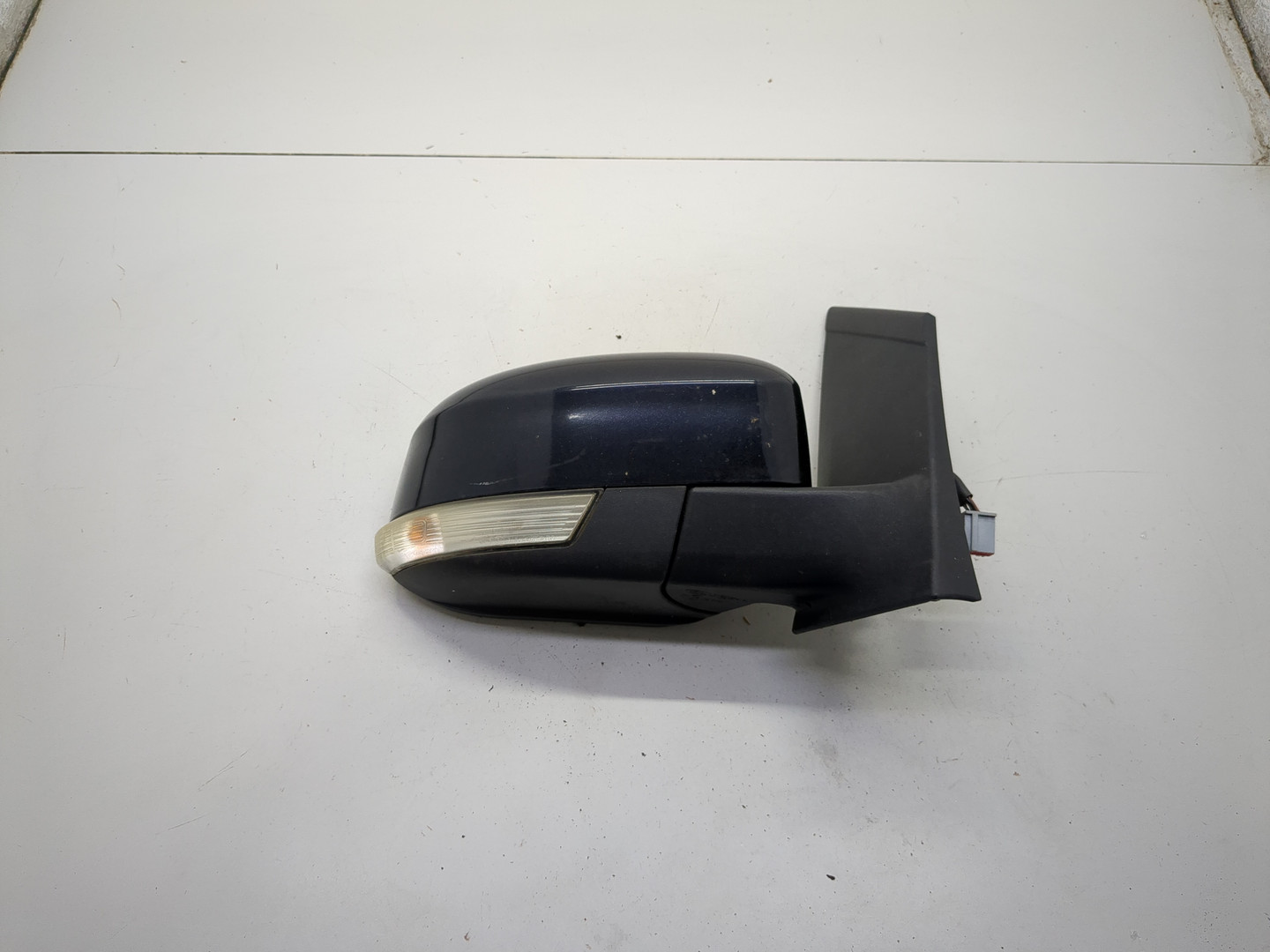 Зеркало правое электрическое