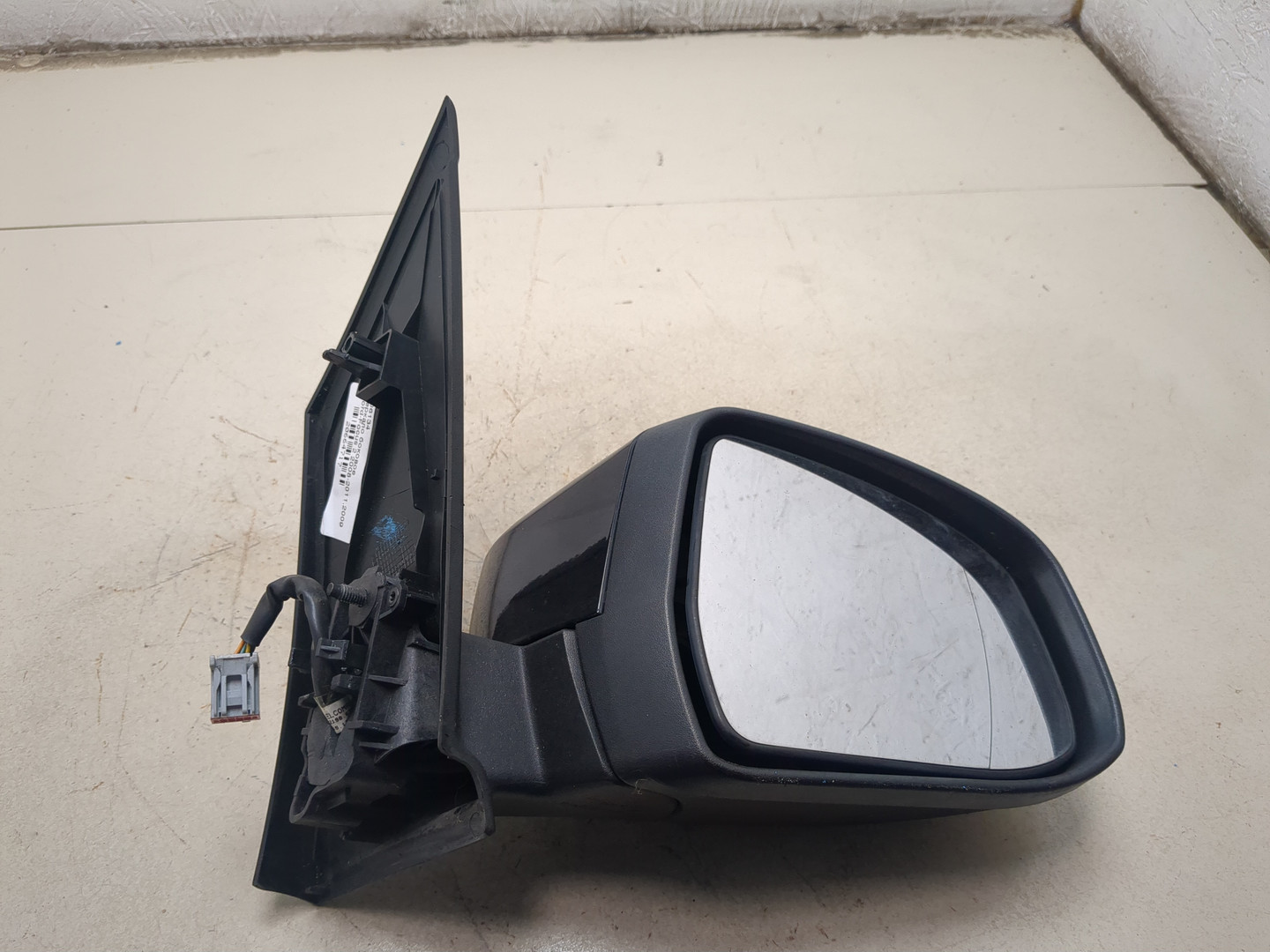 Зеркало правое электрическое