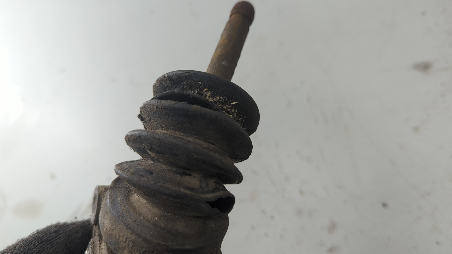 Цилиндр сцепления рабочий