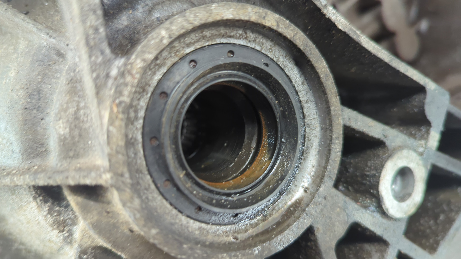 МКПП (механическая коробка переключения передач)