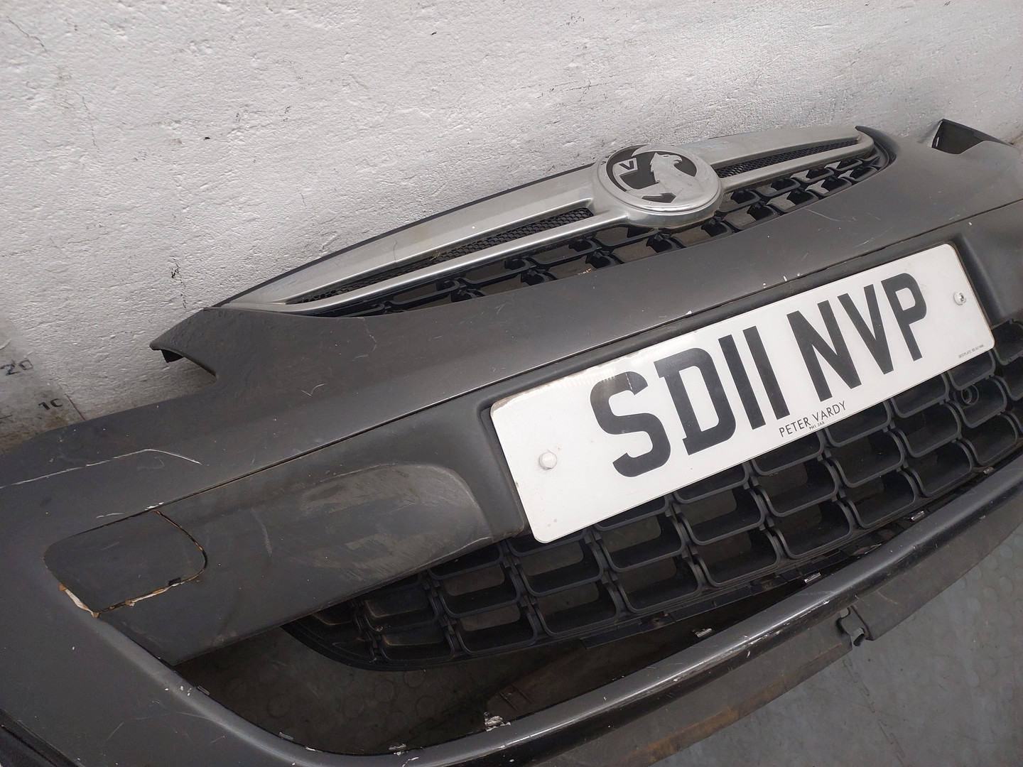 Бампер передний