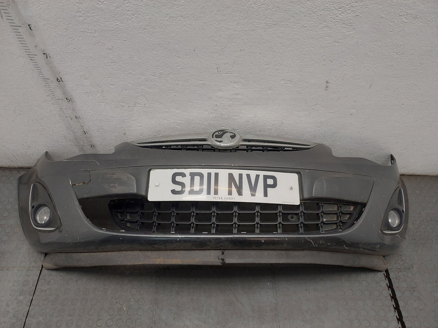 Бампер передний