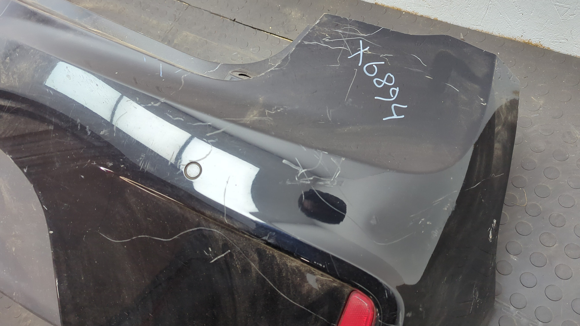 Бампер задний