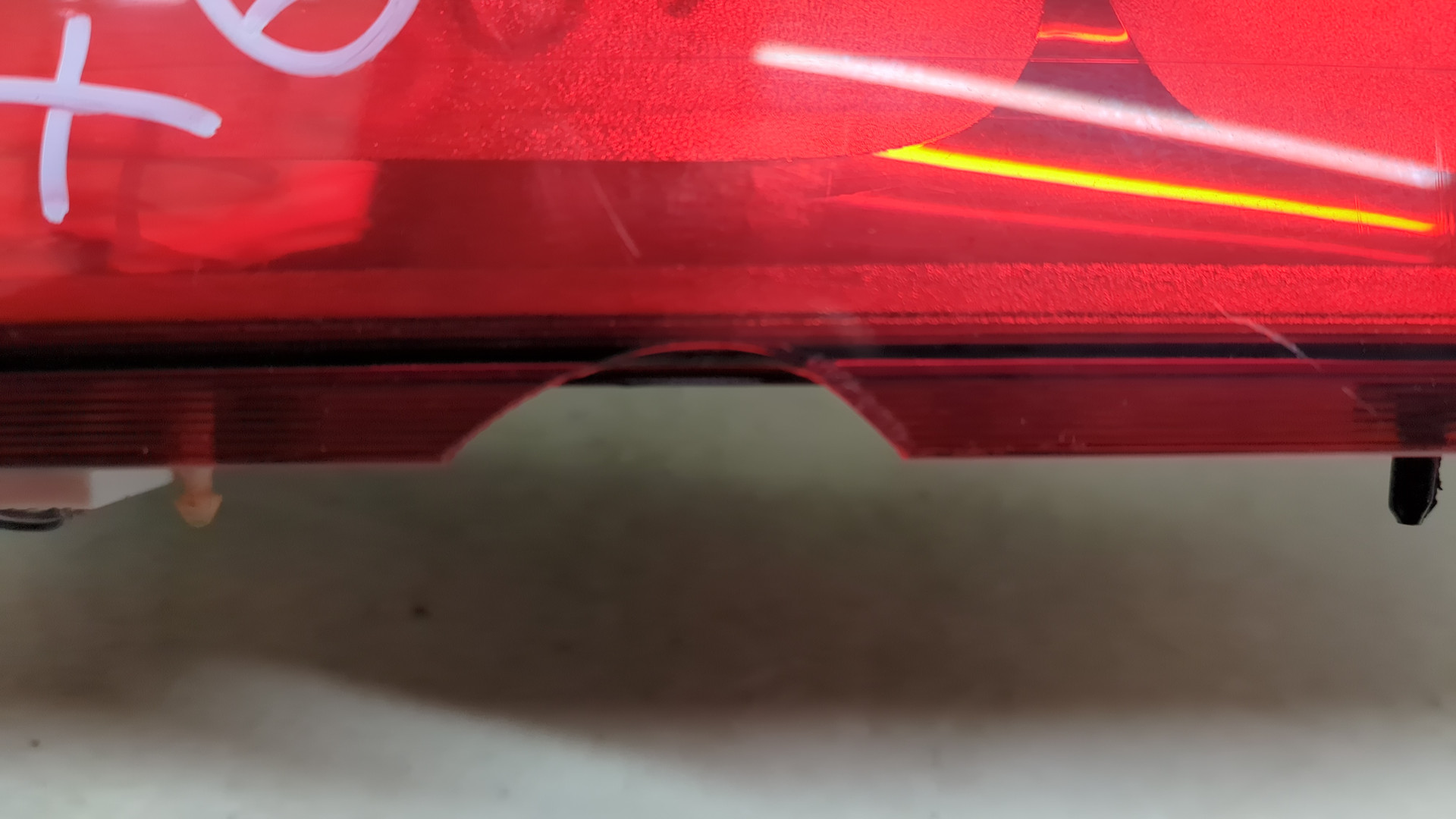 Фонарь задний левый