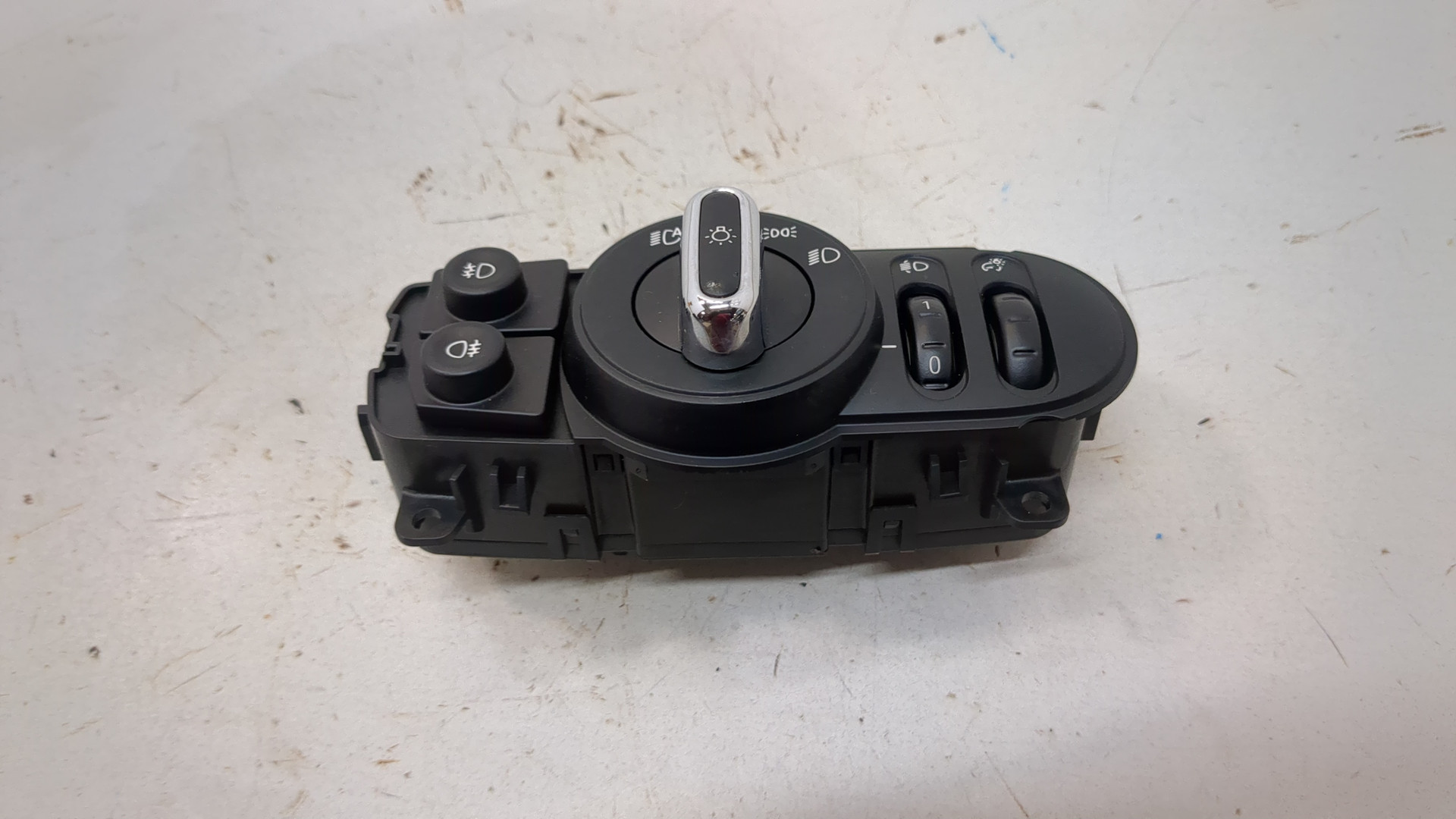 Переключатель света фар