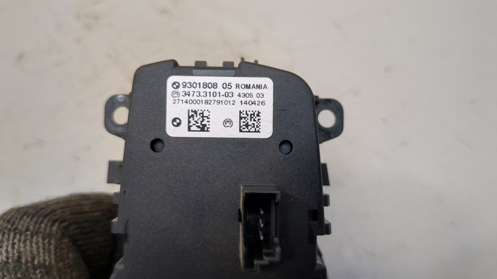 Переключатель света фар