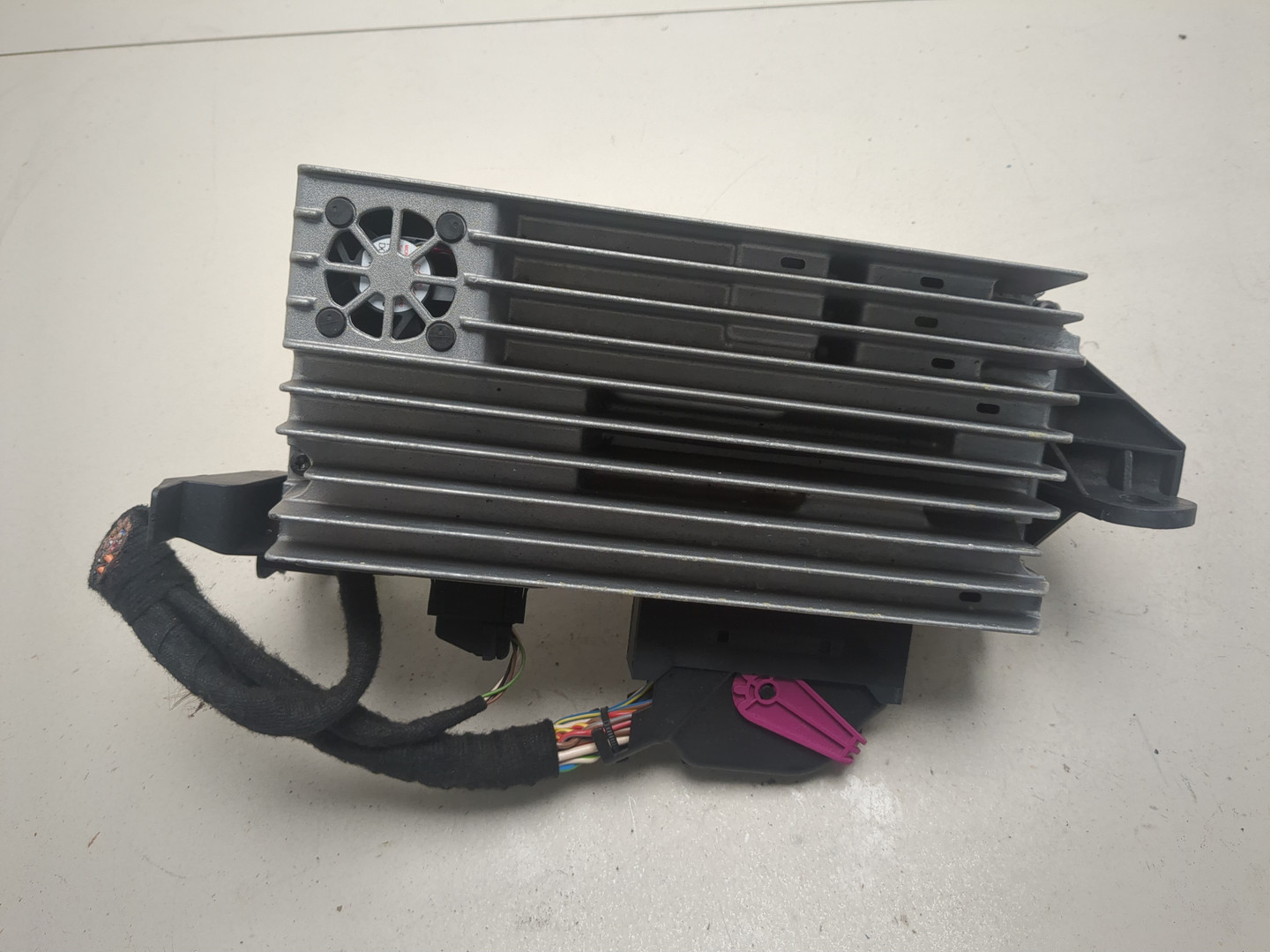 Усилитель акустической системы