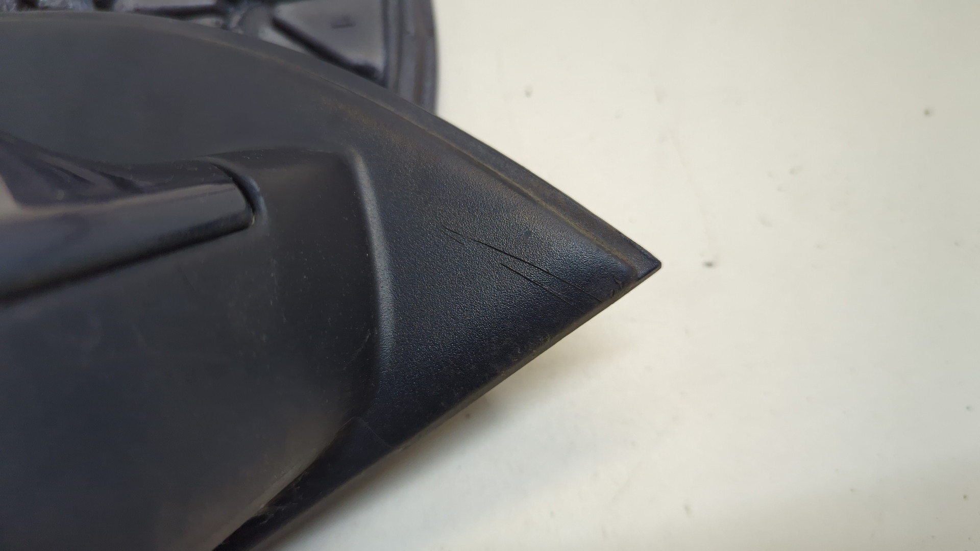 Зеркало правое электрическое