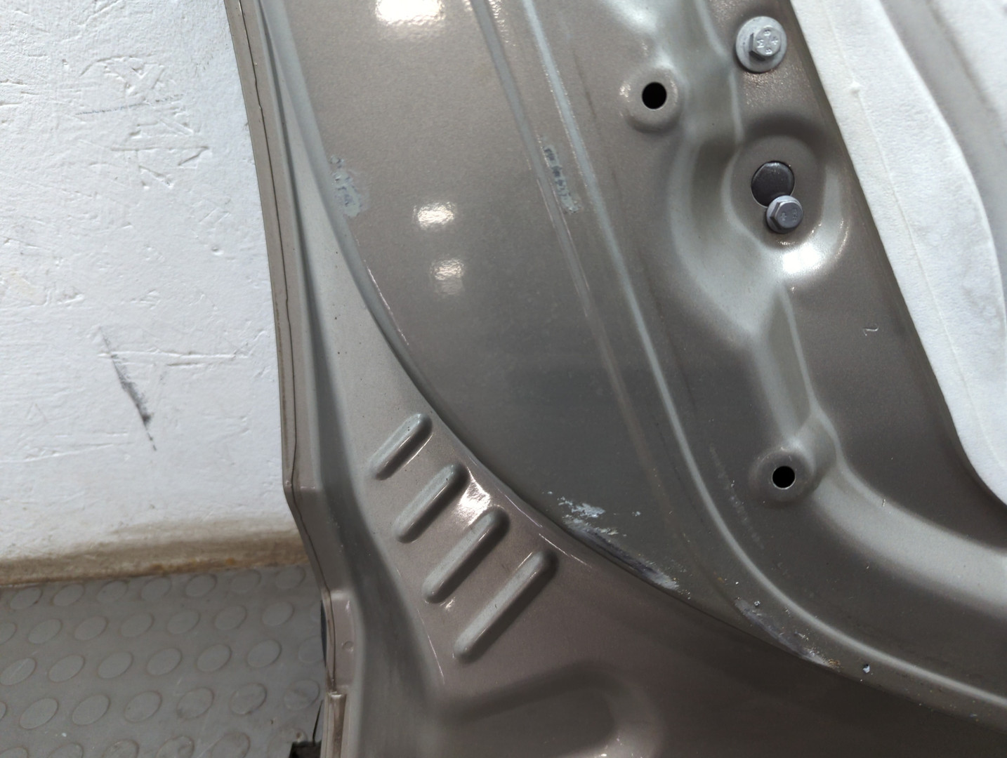 Дверь передняя левая