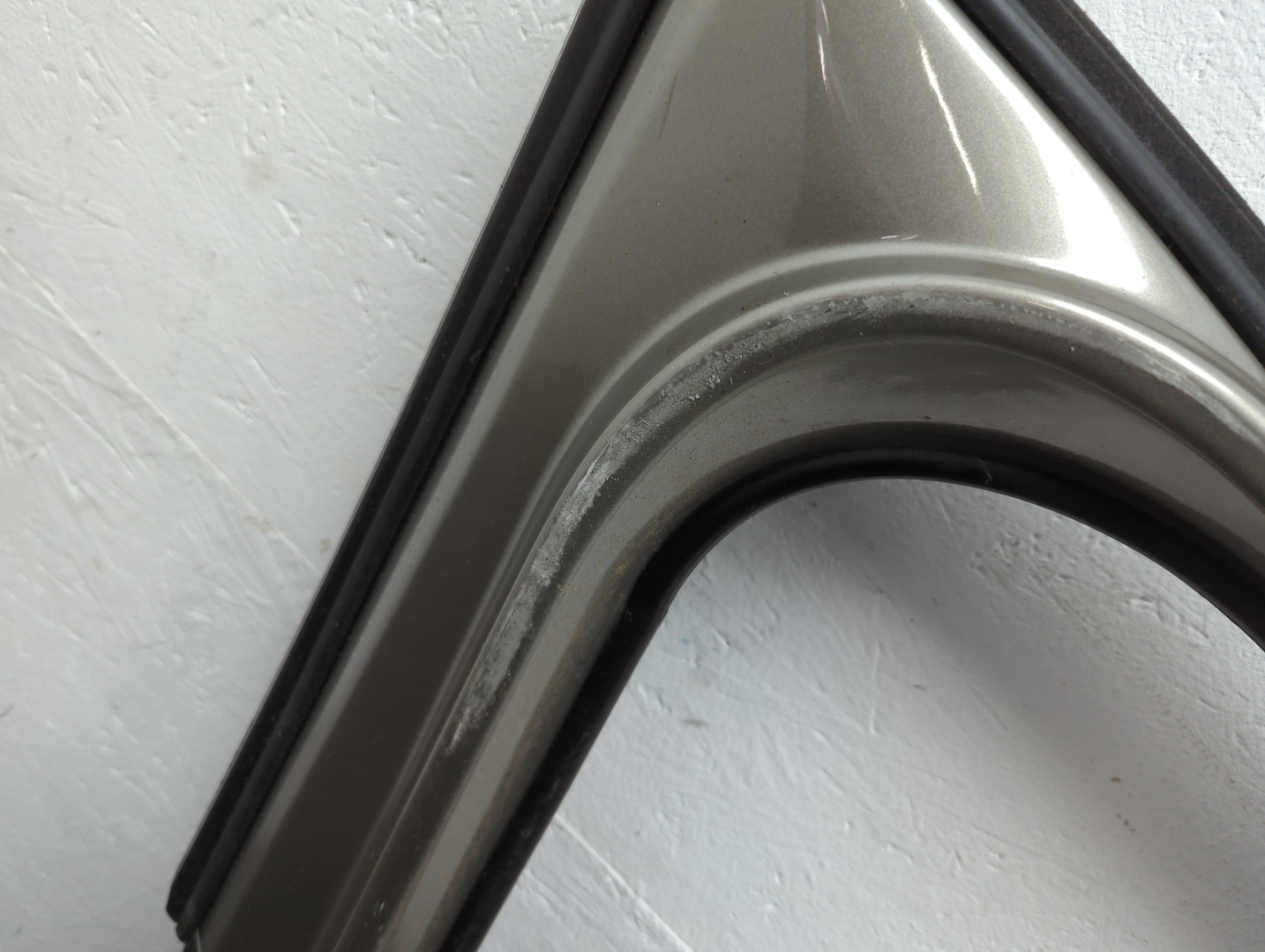 Дверь передняя левая