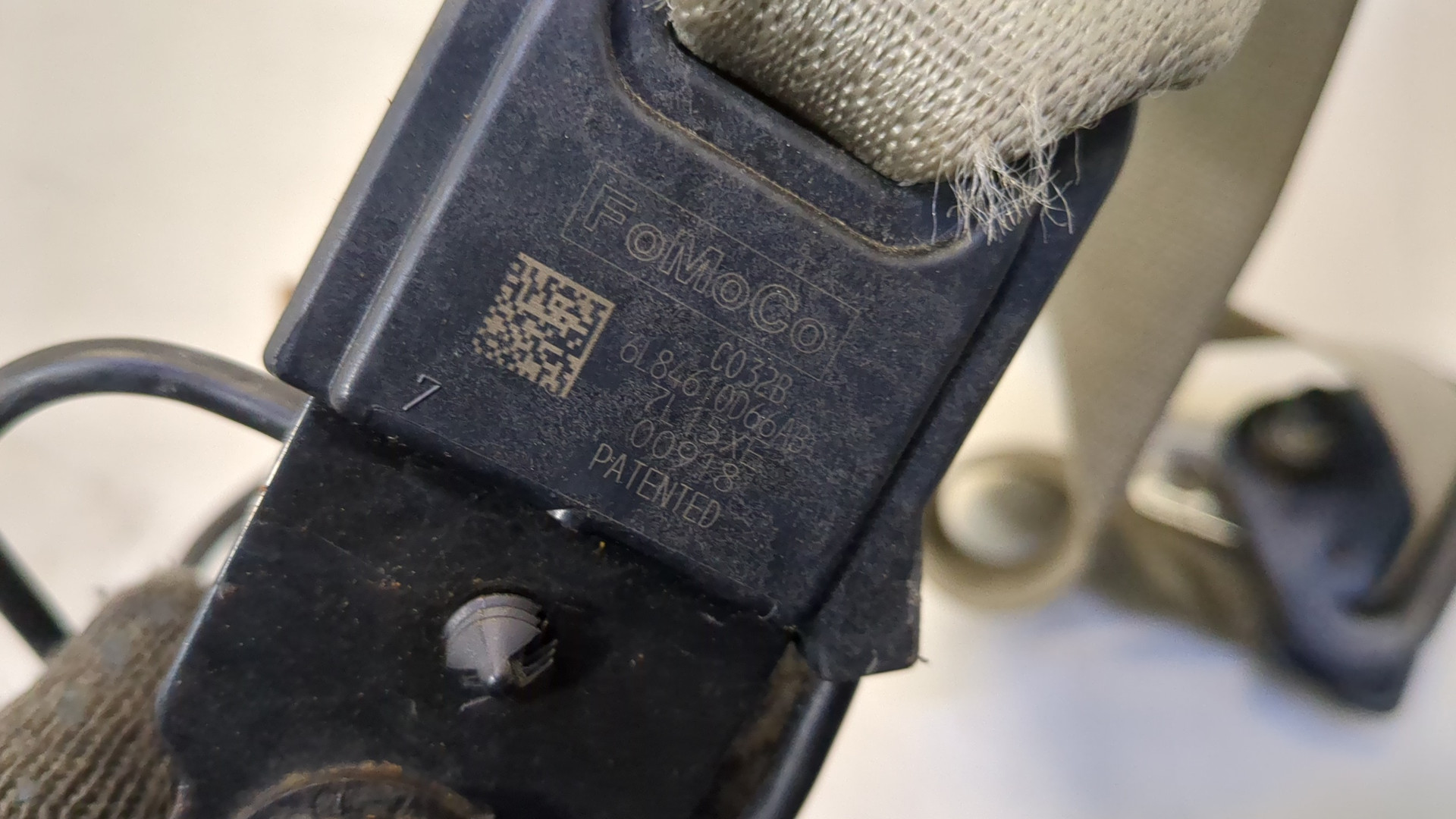 Ремень безопасности