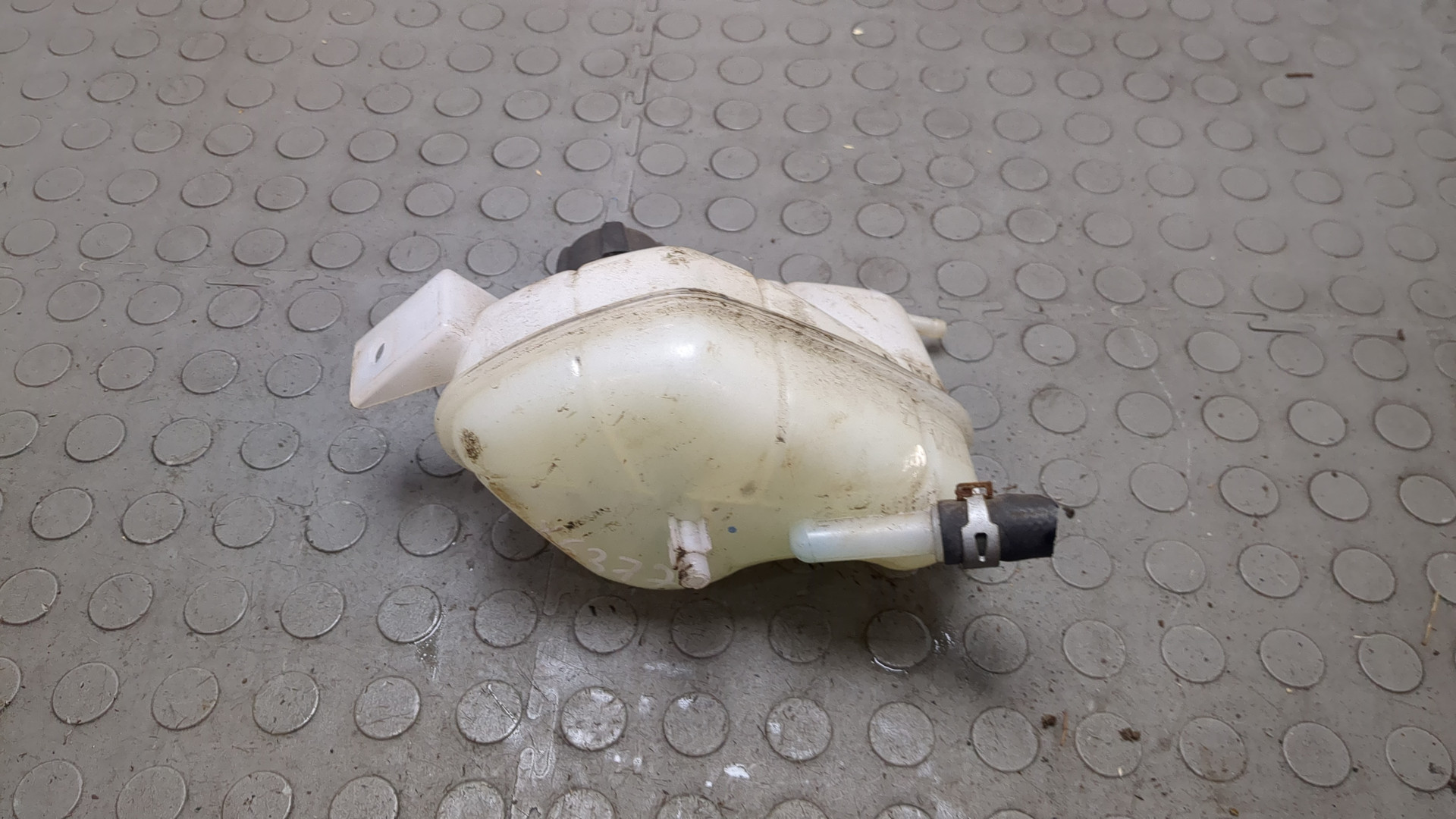 Бачок расширительный