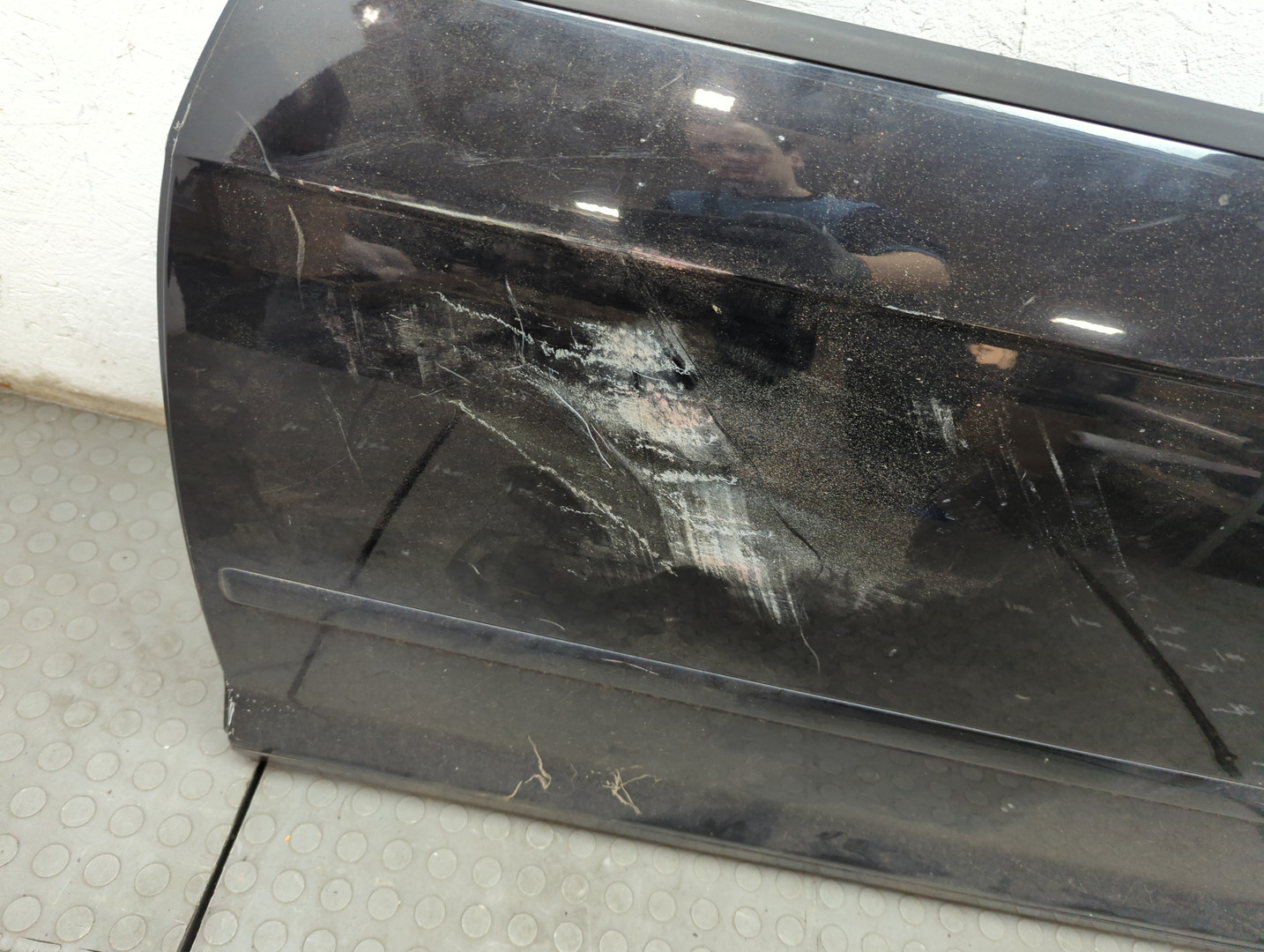 Дверь передняя левая