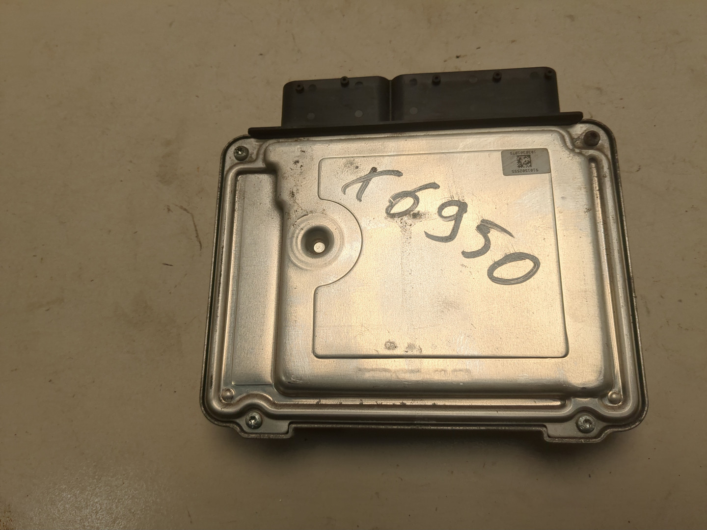 Блок управления двигателем