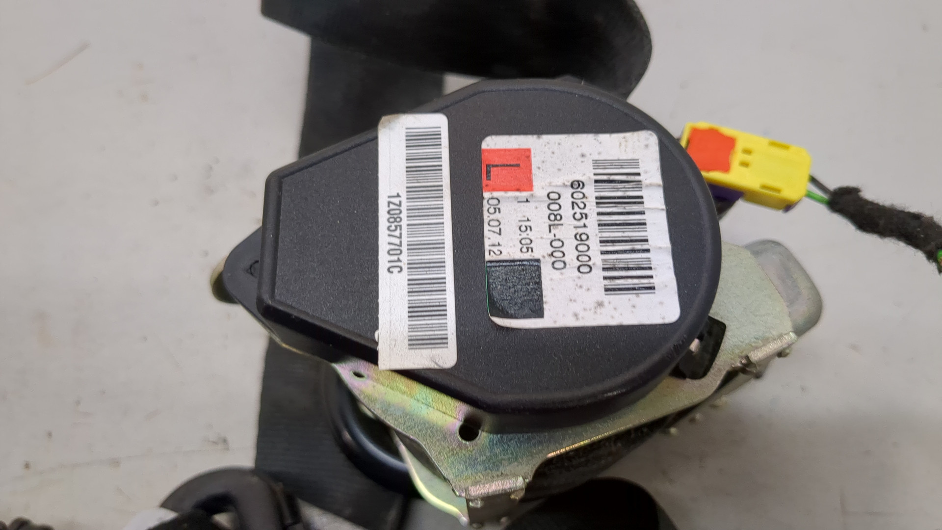 Ремень безопасности