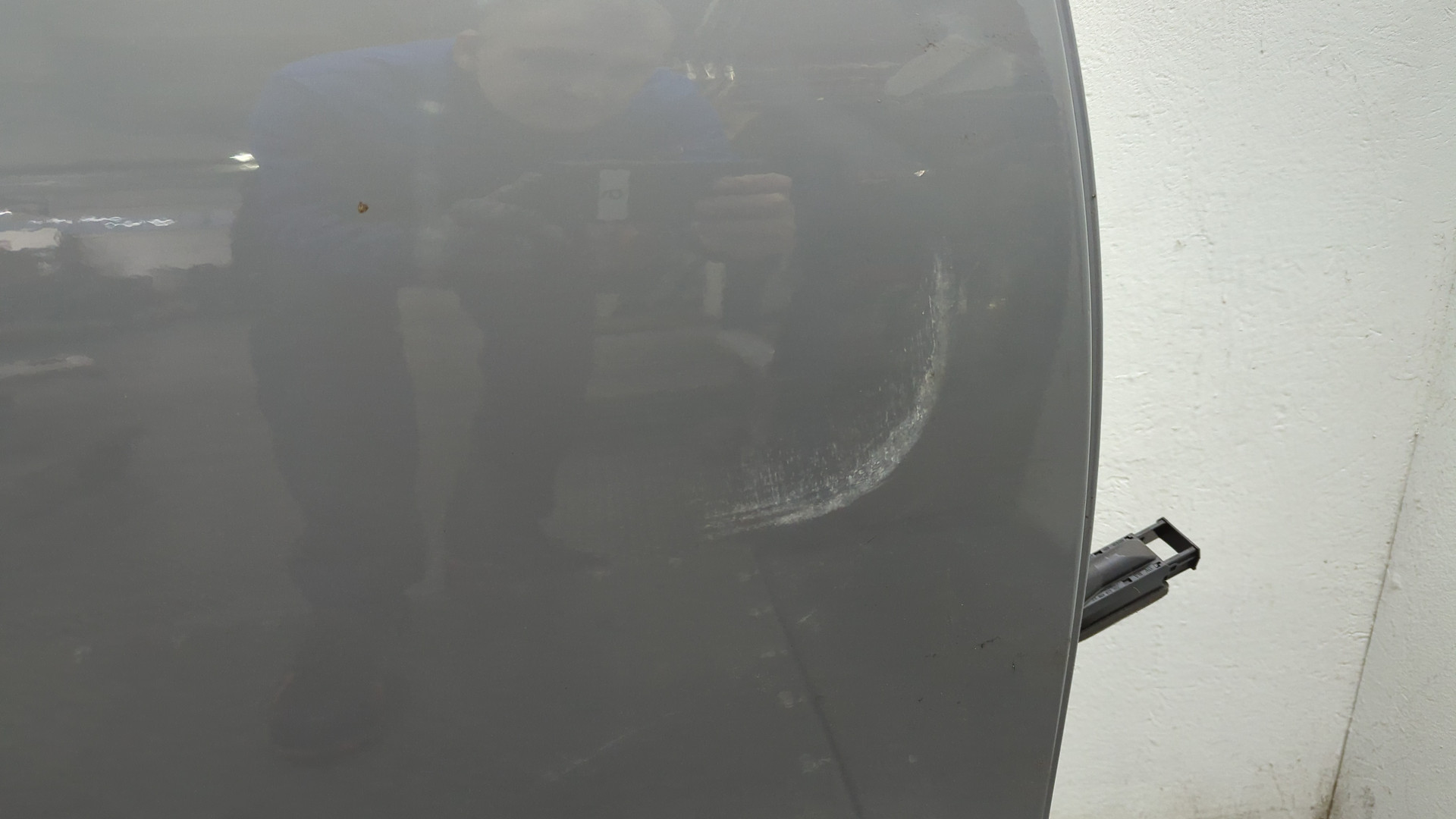 Дверь задняя правая