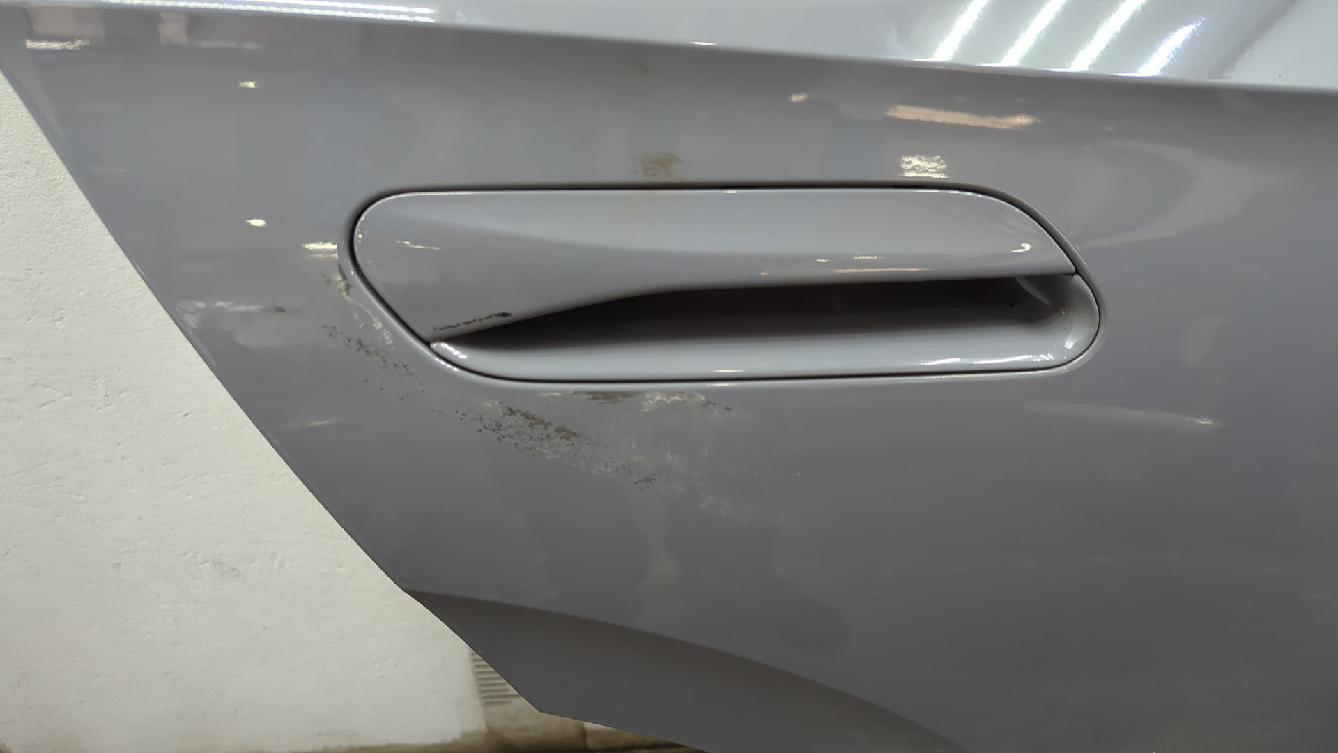 Дверь задняя правая