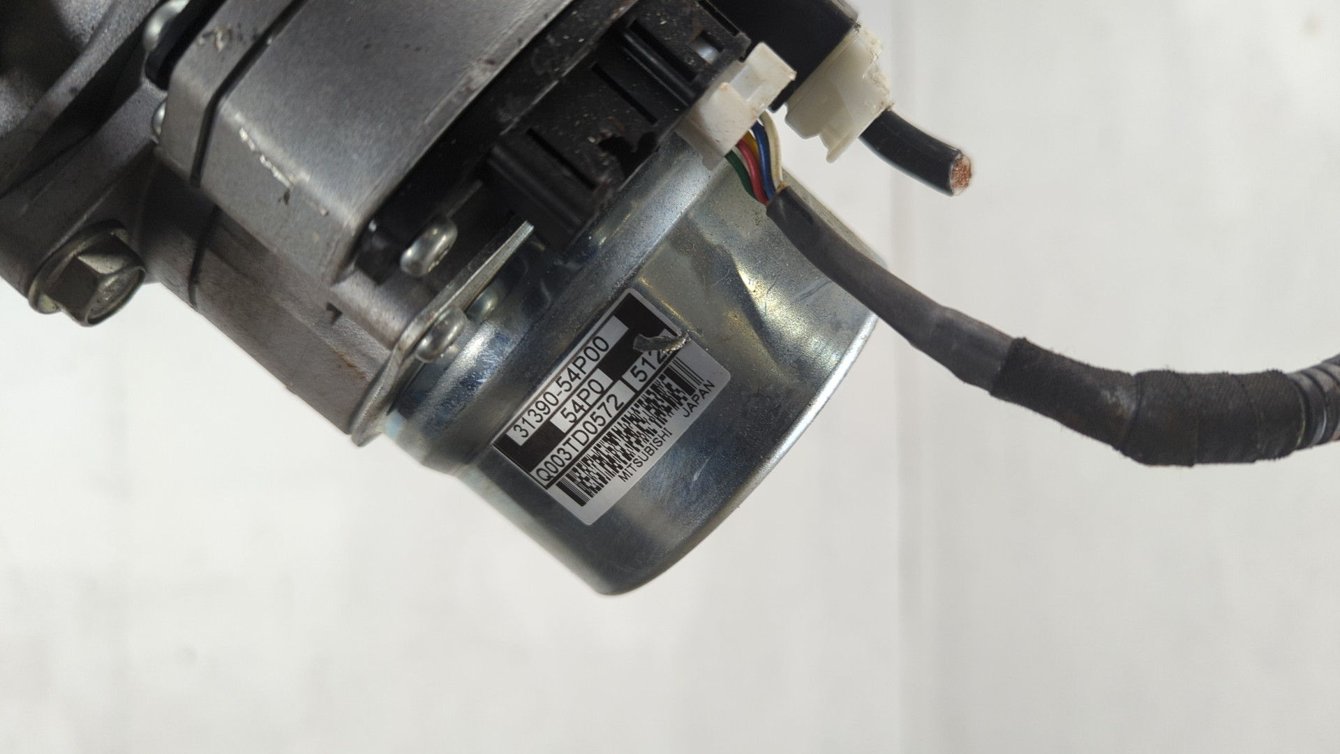 Серводвигатель рулевой рейки