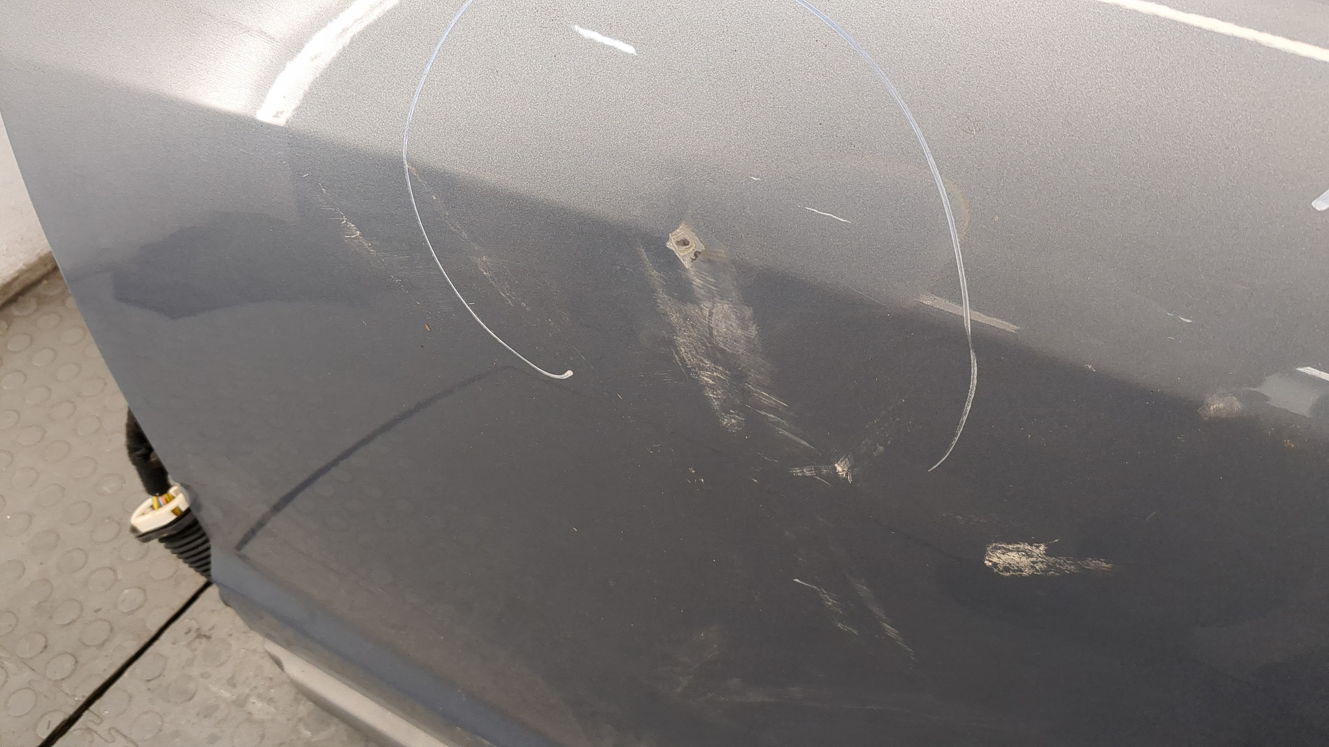 Дверь передняя левая