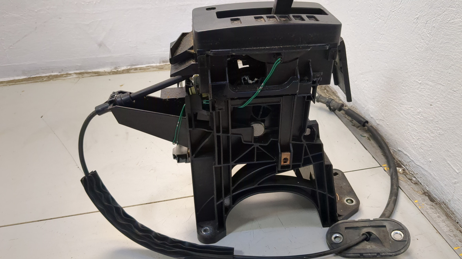 Кулиса МКПП / АКПП