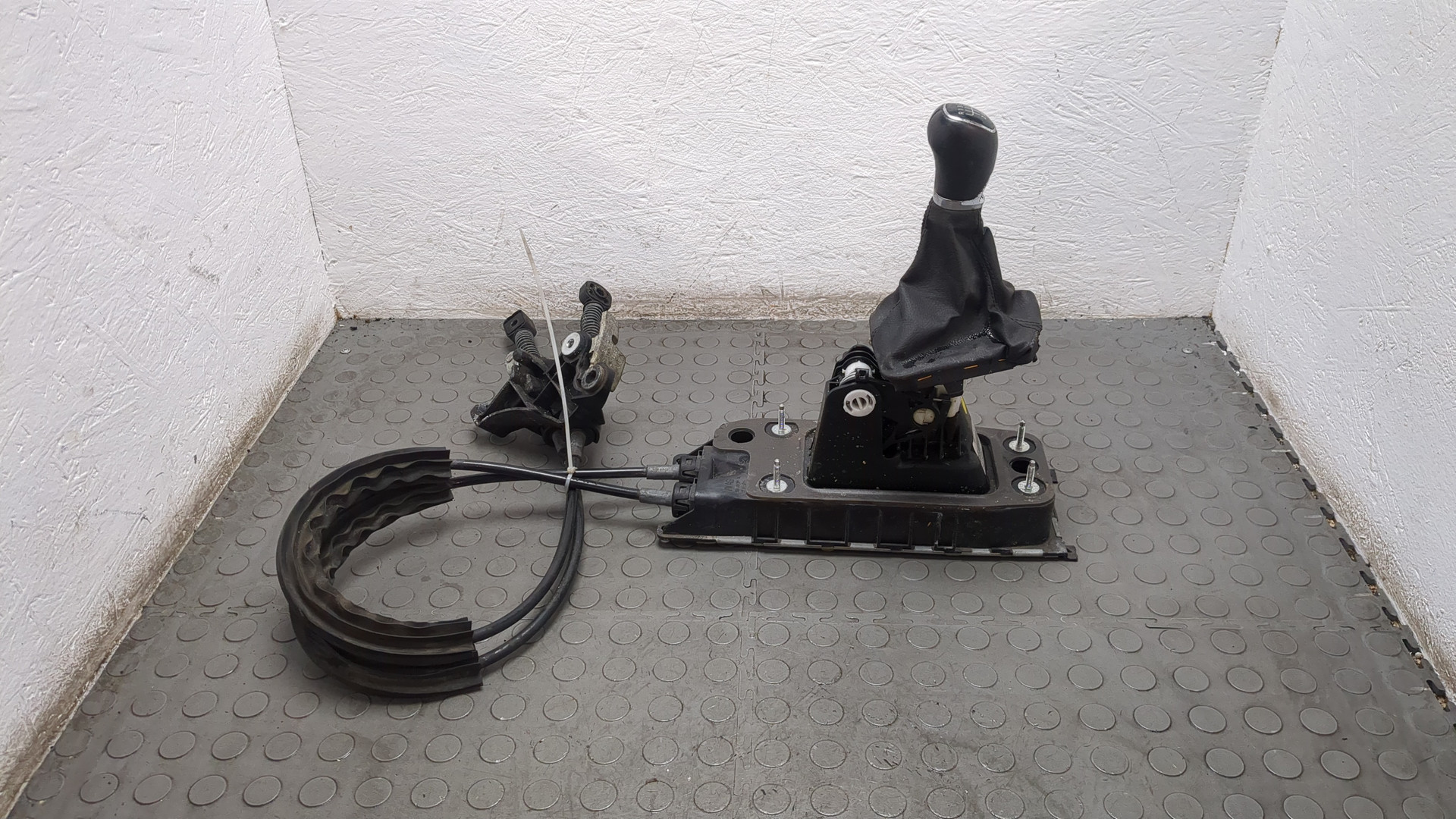 Кулиса МКПП / АКПП