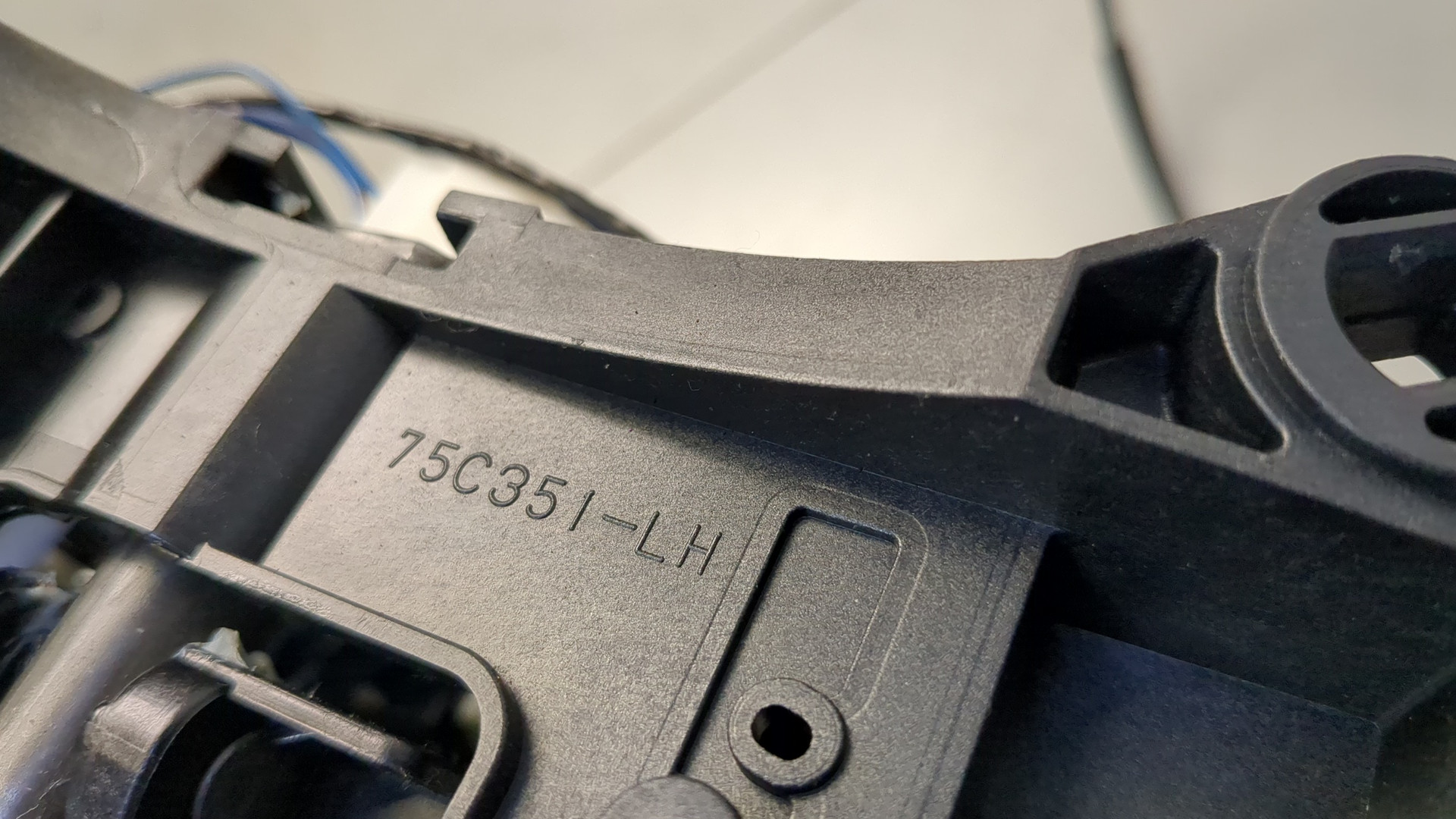 Кулиса МКПП / АКПП