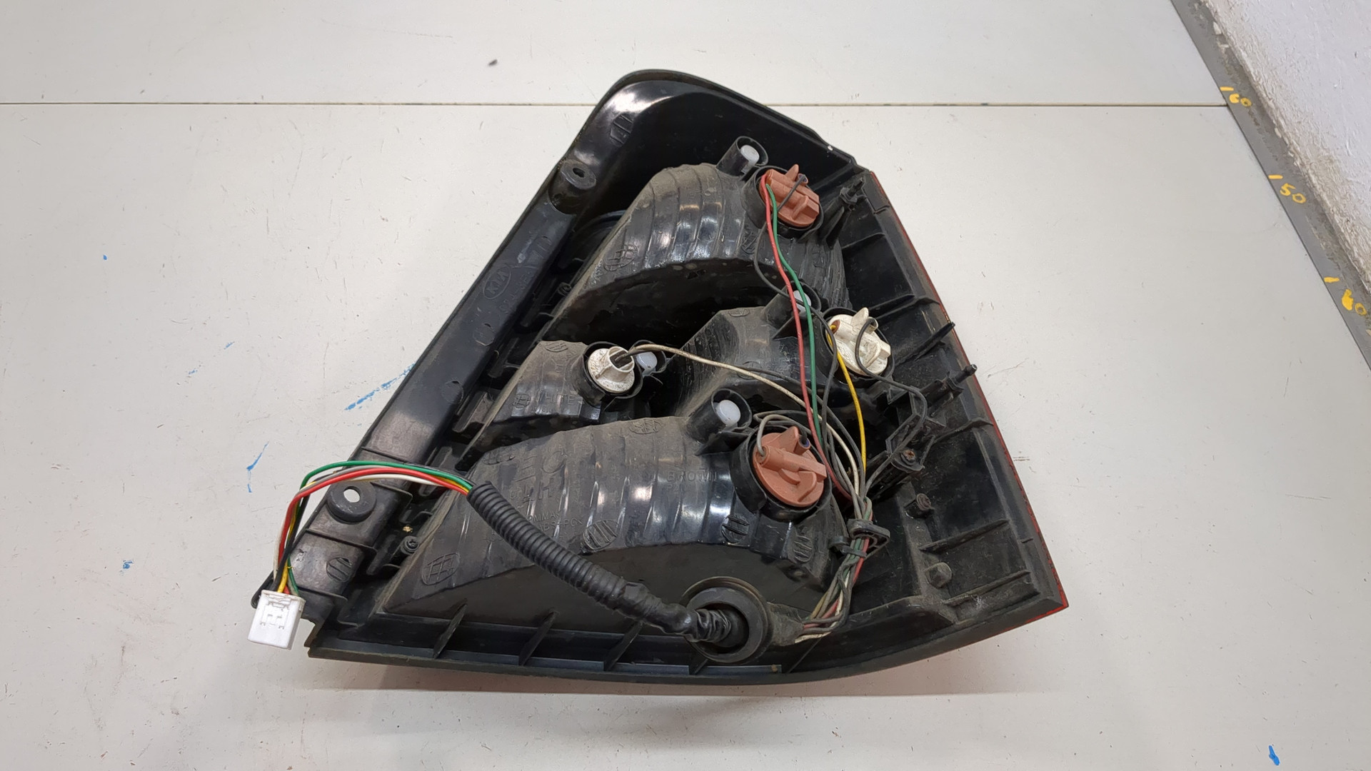 Фонарь задний левый