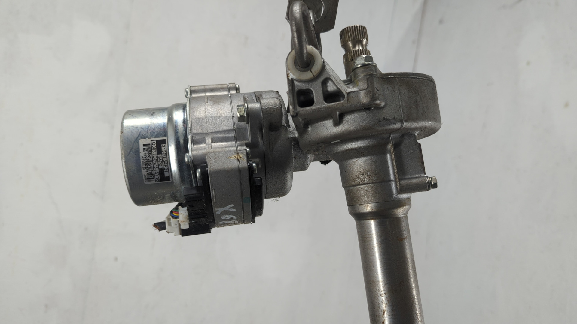 Серводвигатель рулевой рейки