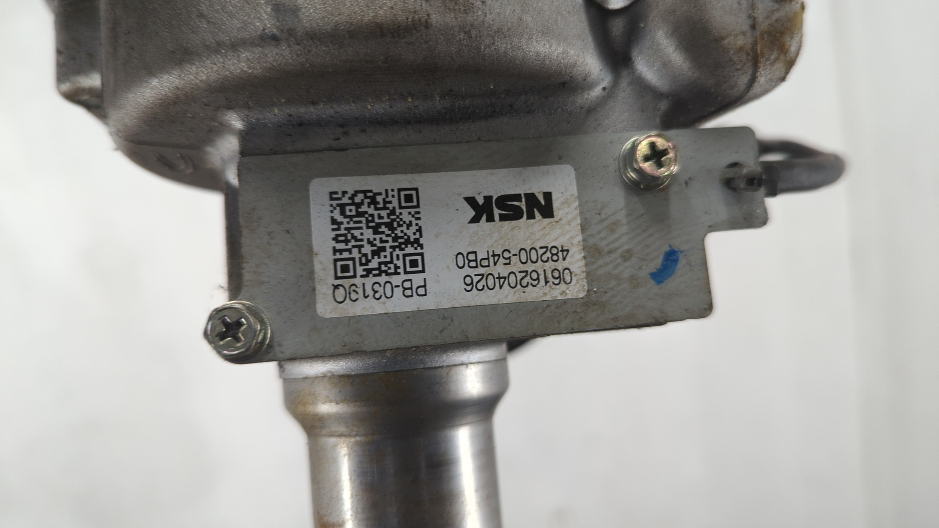 Серводвигатель рулевой рейки