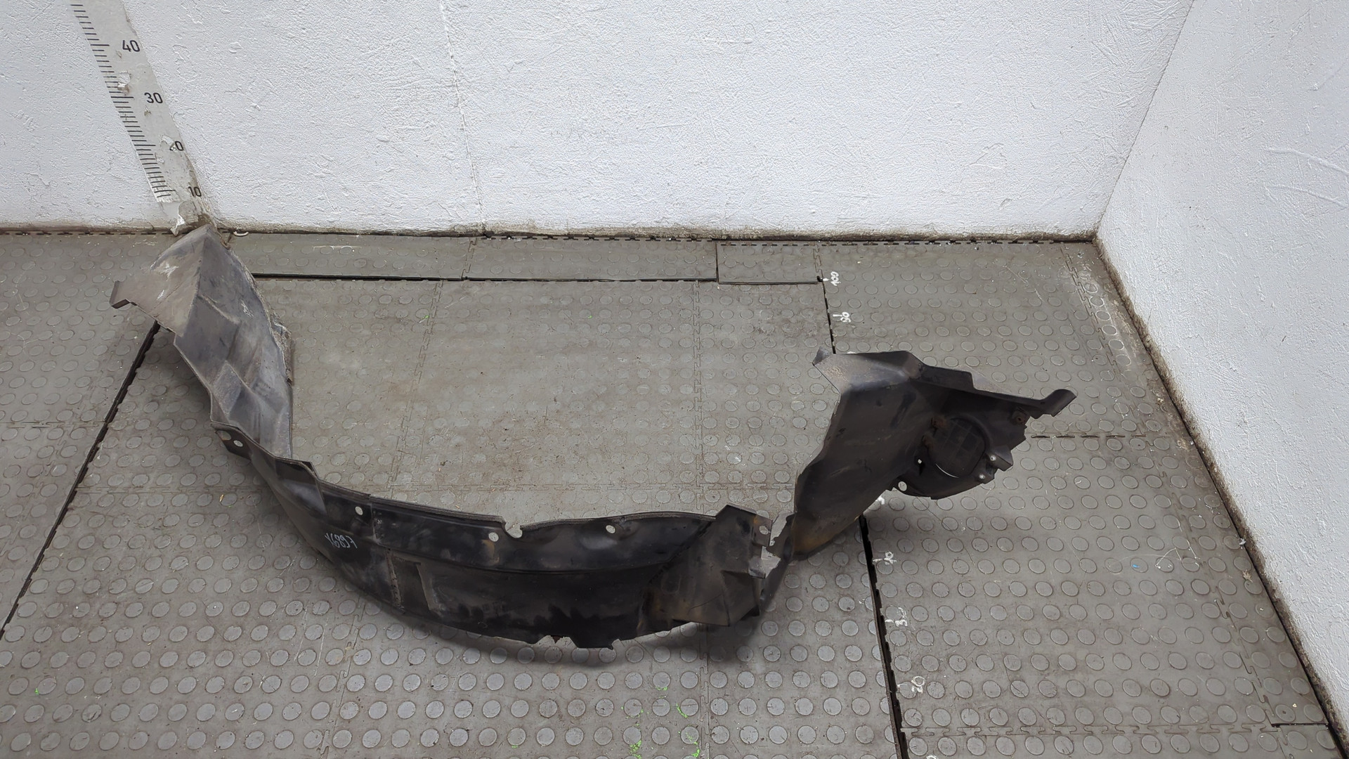 Локер передний правый