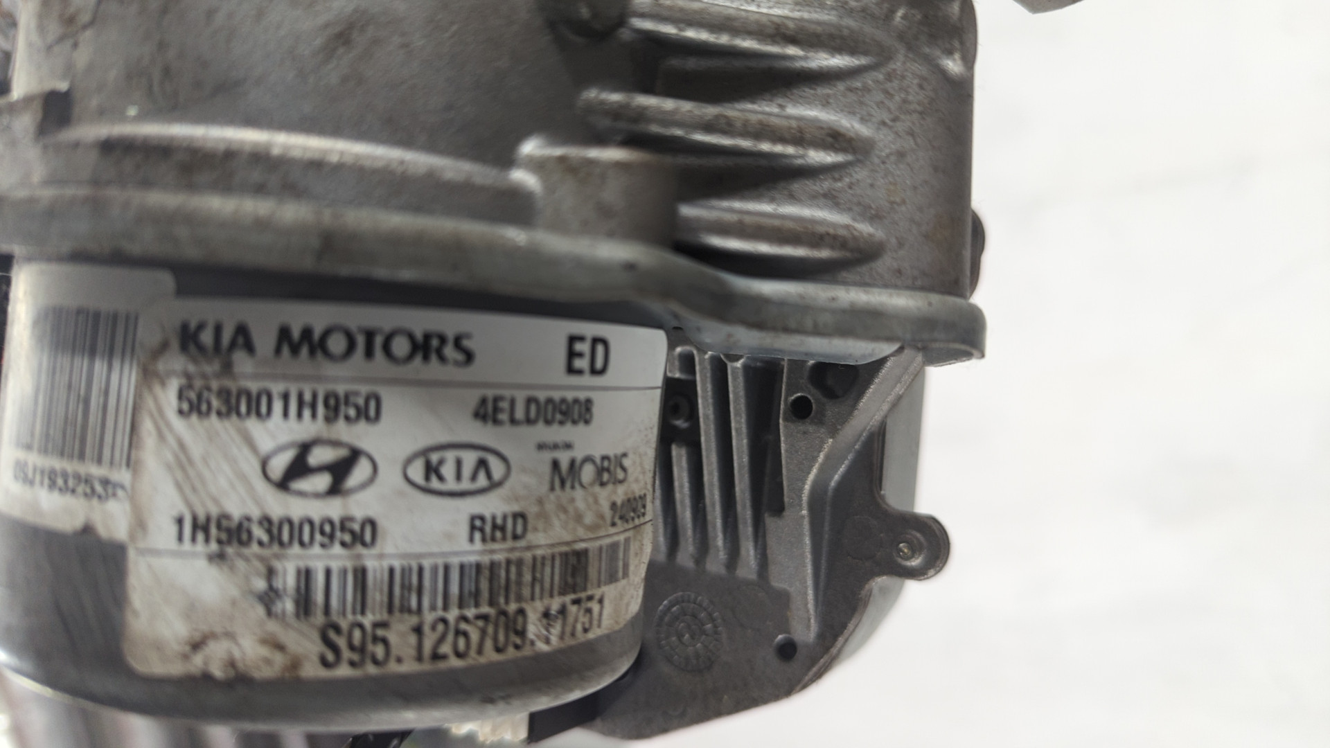 Серводвигатель рулевой рейки