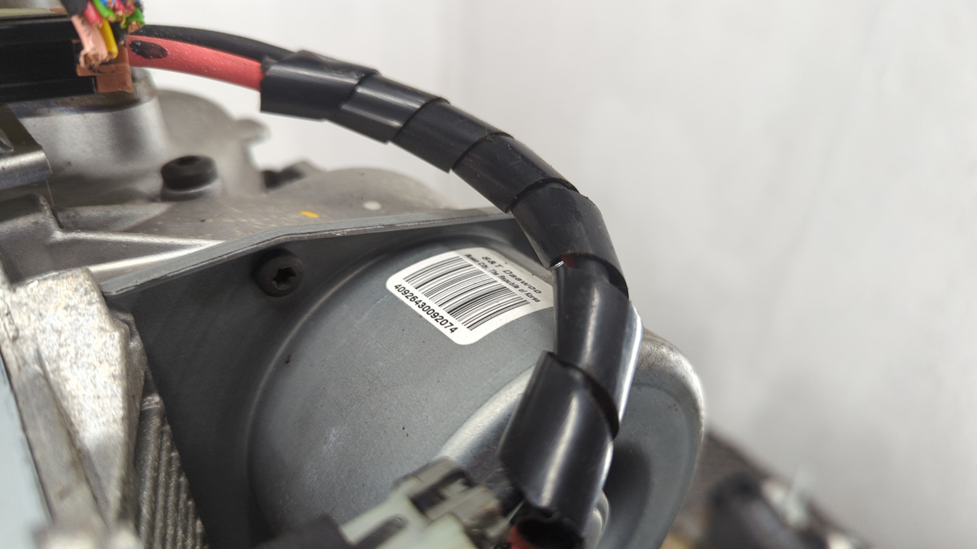 Серводвигатель рулевой рейки